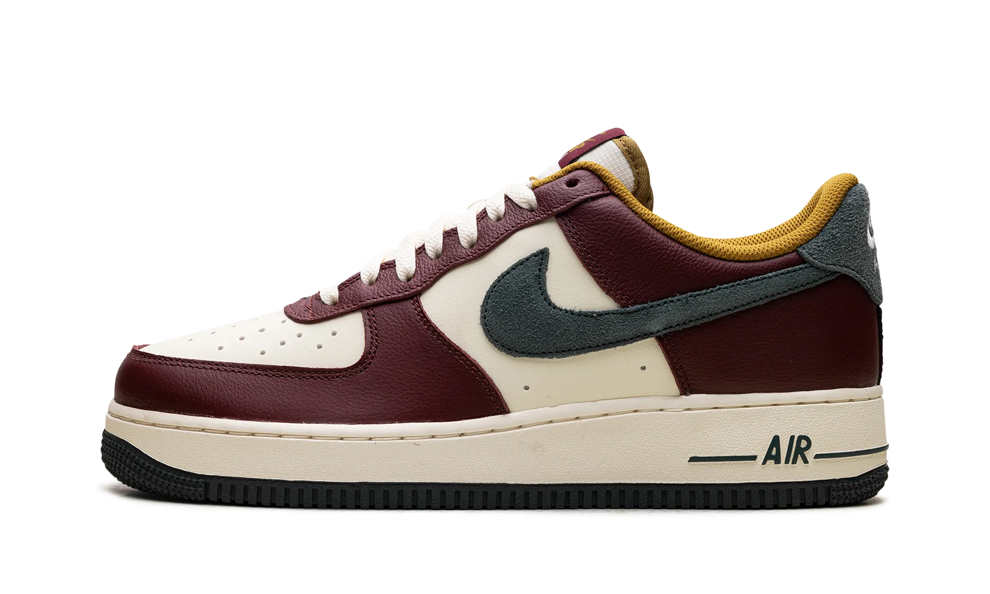 Air Force 1 "Dark Team Red Vintage Green" Sleek Edge
