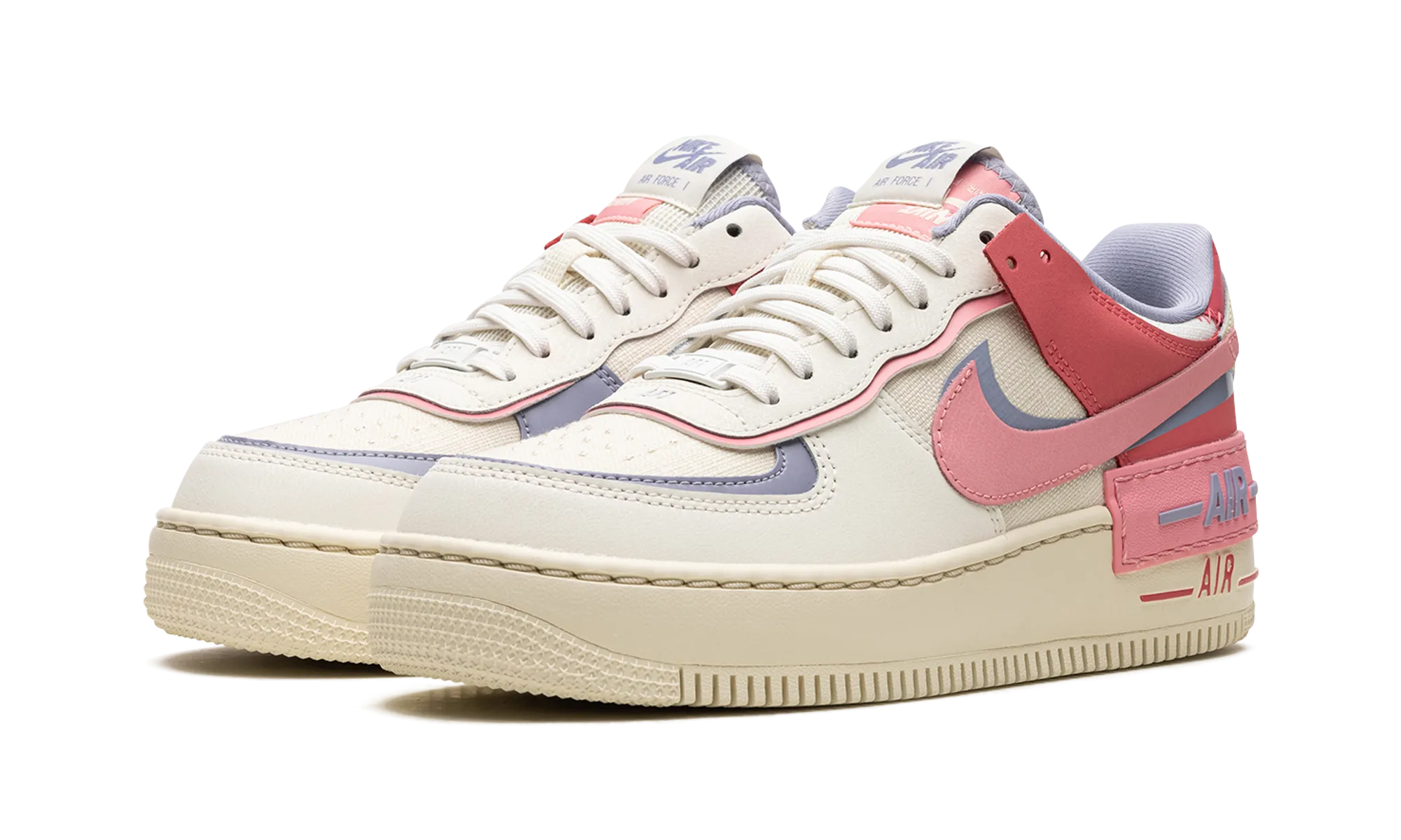 Outdoor Fun AIR FORCE 1 SHADO WMNS "Coconut Milk"