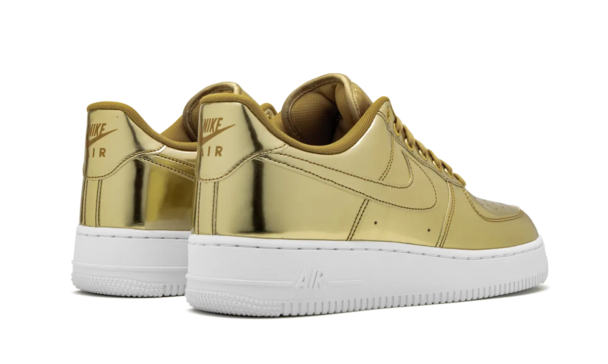 AIR FORCE 1 SP WMNS "Metallic Gold" Jump Control Grip Surface