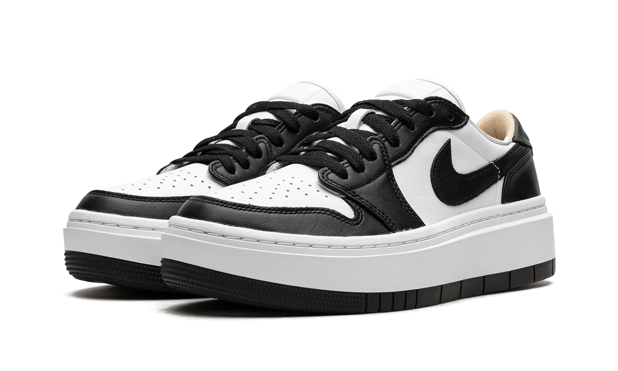 Moisture Wicking Interior Seamless Interior Padding AIR JORDAN 1 ELEVATE LO WMNS "Panda"
