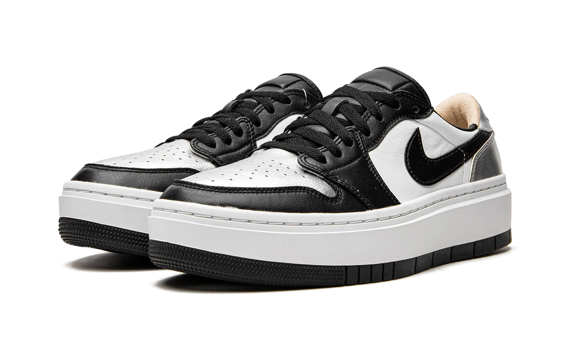 Advanced Traction Pattern Water Resistant AIR JORDAN 1 ELEVATE LOW WMNS "Silver Toe"