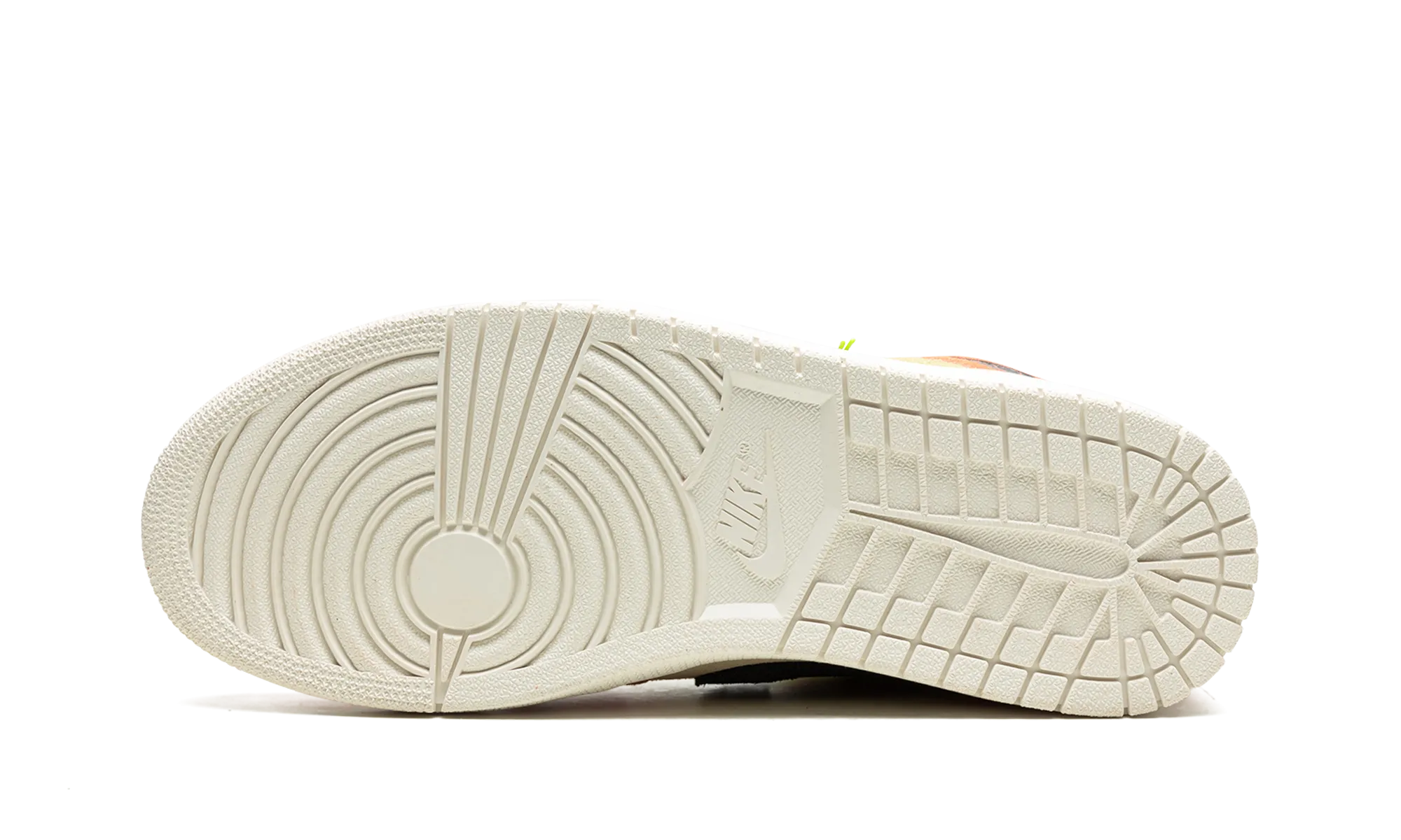 Seamless lining Urban Look Air Jordan 1 High Switch "Peach"
