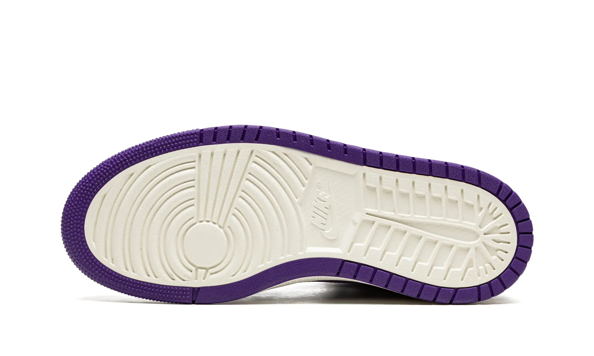 Crisp Touch AIR JORDAN 1 HIGH ZOOM CMFT WMNS "Purple Patent"
