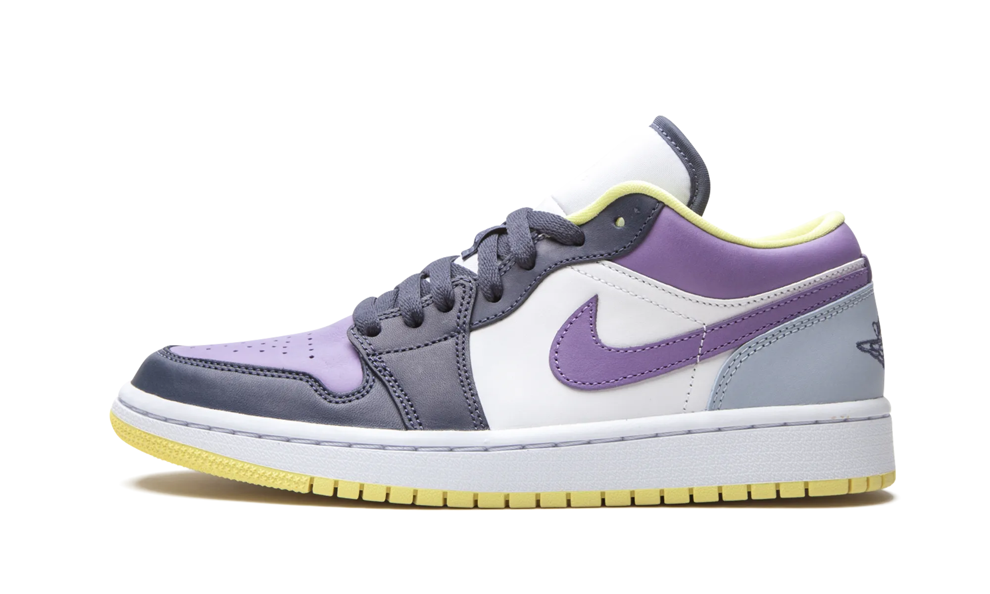 Fashion Movement AIR JORDAN 1 LO SE WMNS "Mismatched Purple / Magenta"