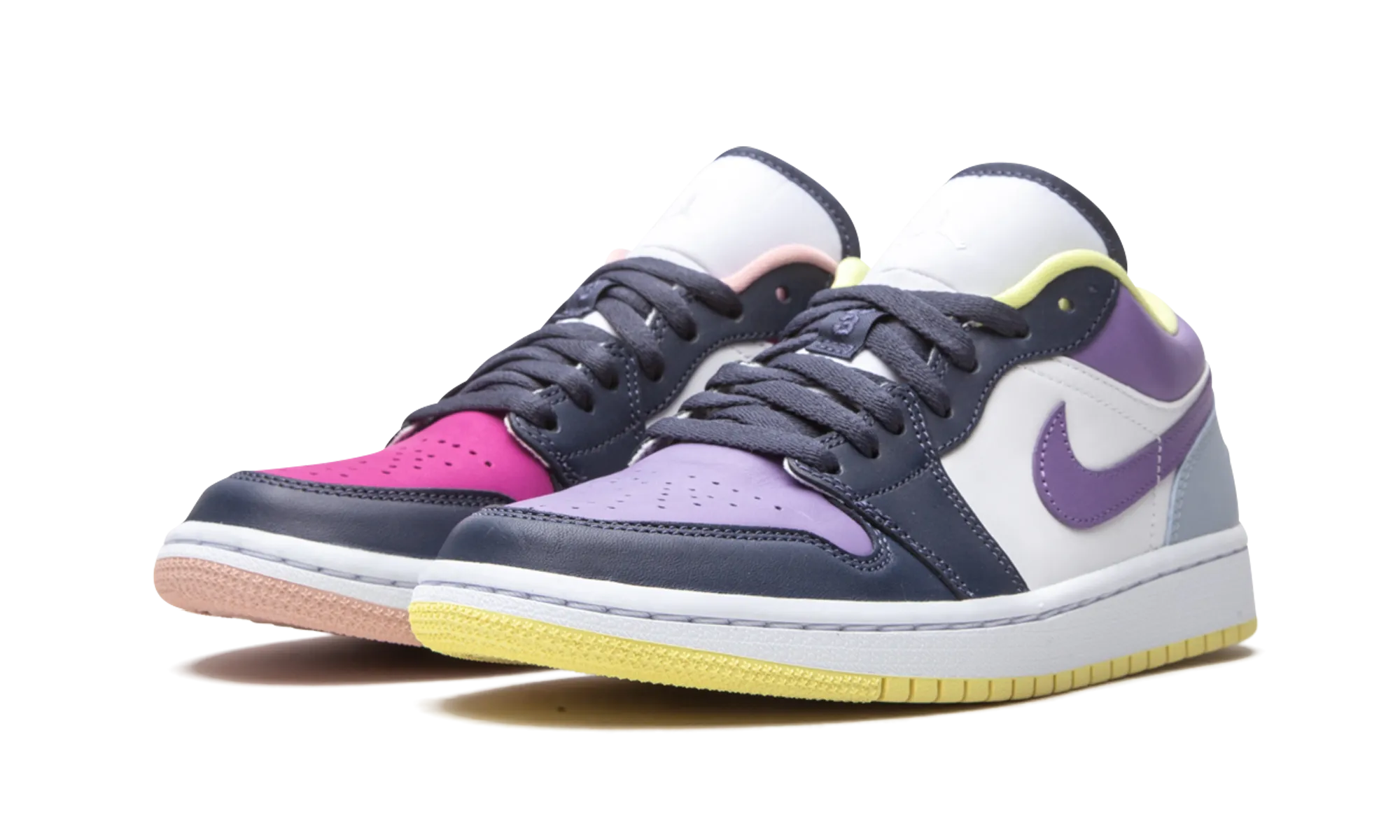 AIR JORDAN 1 LO SE WMNS "Mismatched Purple / Magenta" Traction Grip