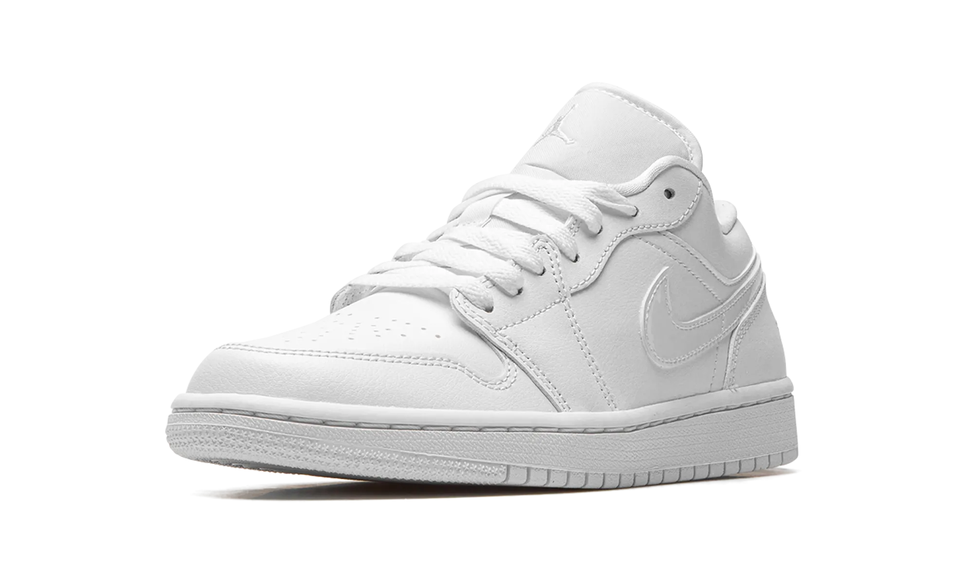 AIR JORDAN 1 LO WMNS "Triple White" ClassicDesign Day Out