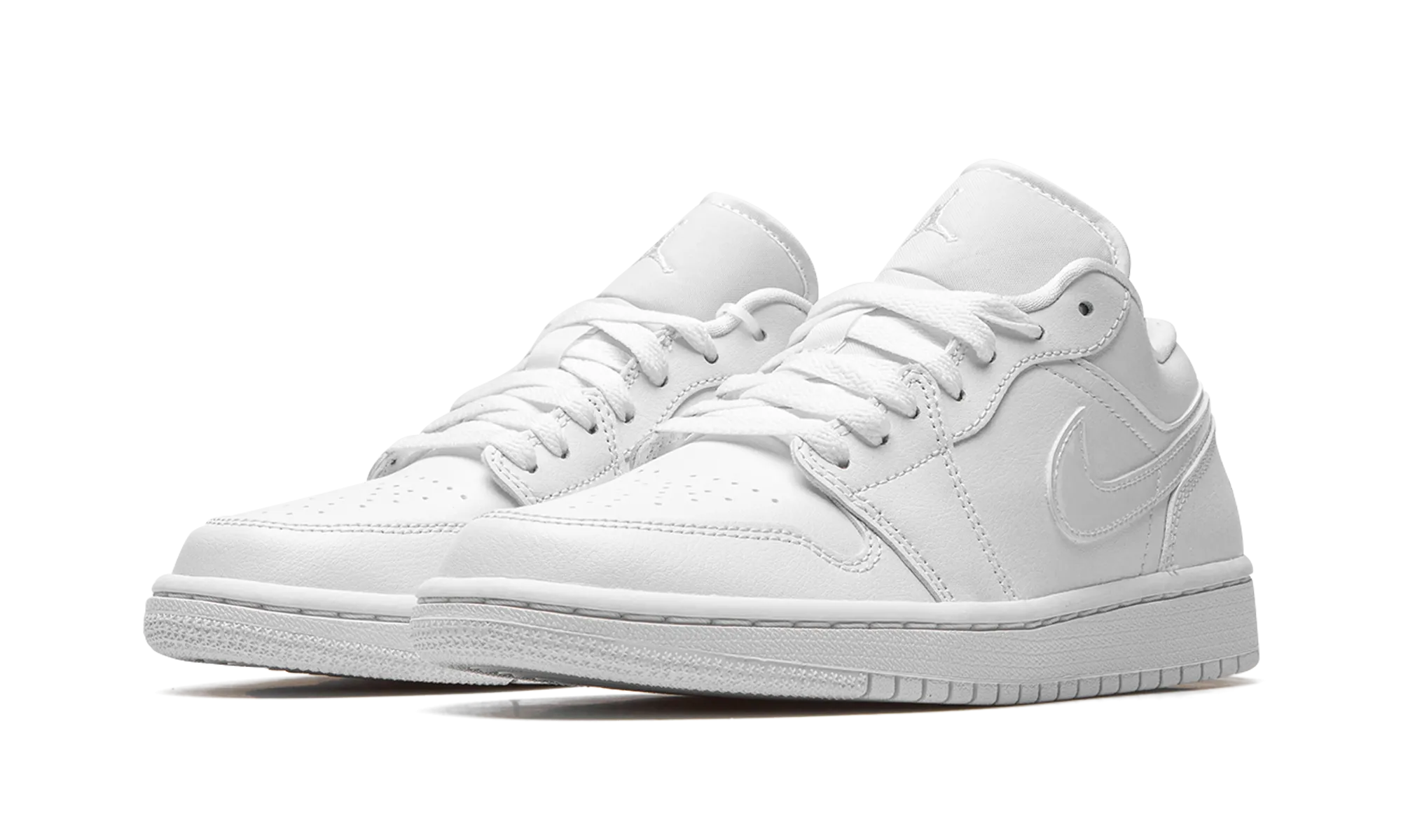 AIR JORDAN 1 LO WMNS "Triple White" Sport Vibe