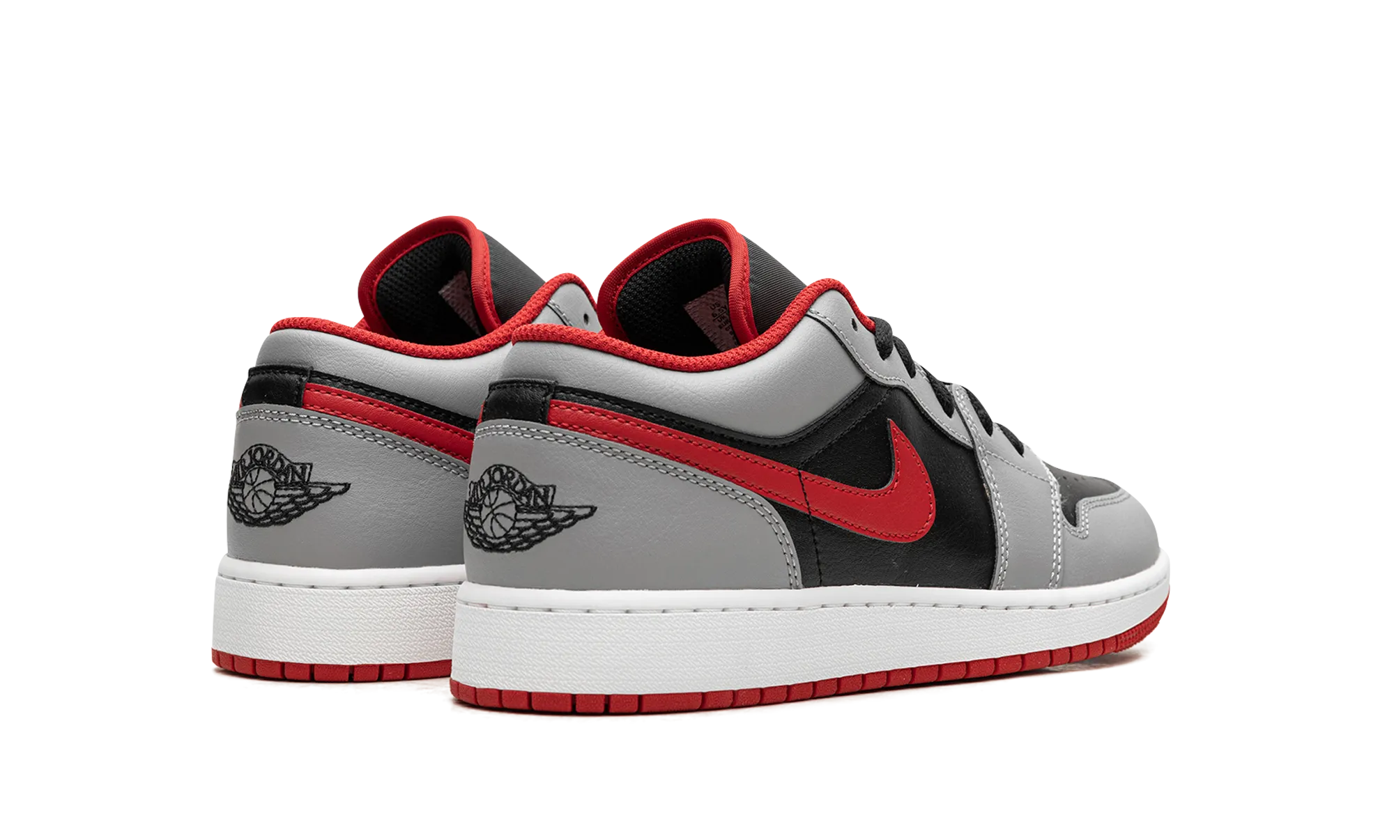 Tidy look Air Jordan 1 Low GS "Black / Fire Red"