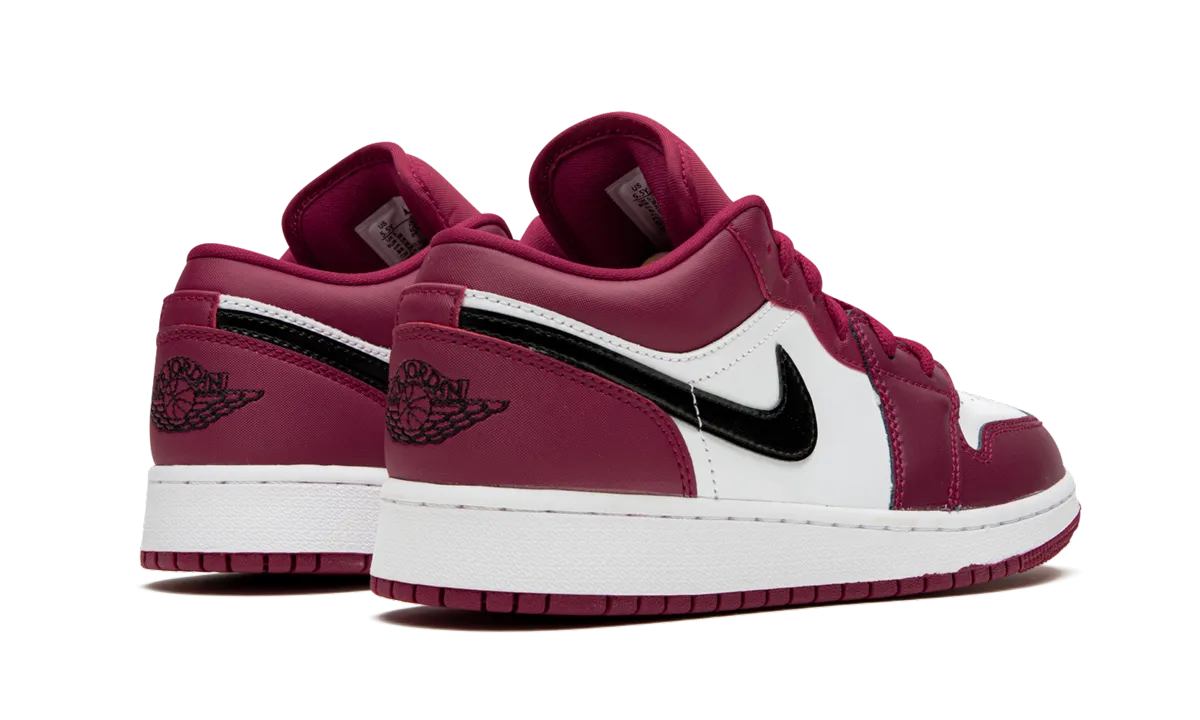 Fast Track Air Jordan 1 Low GS "Noble Red"