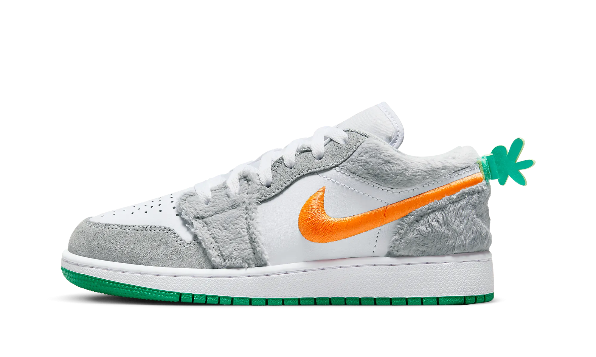 Air Jordan 1 Low GS "Rabbit" Exclusive traction