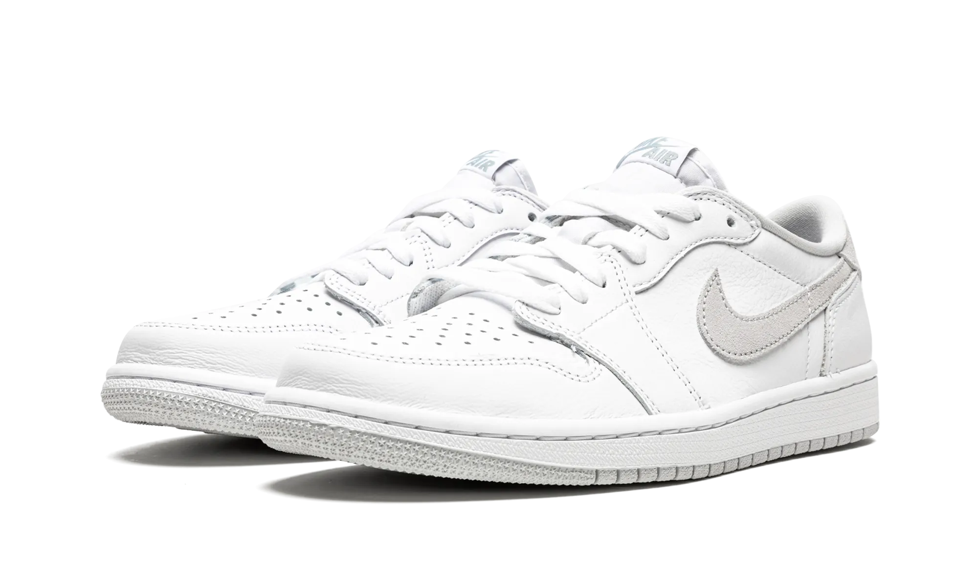 Effortless Glide Air Jordan 1 Low OG "Neutral Grey"