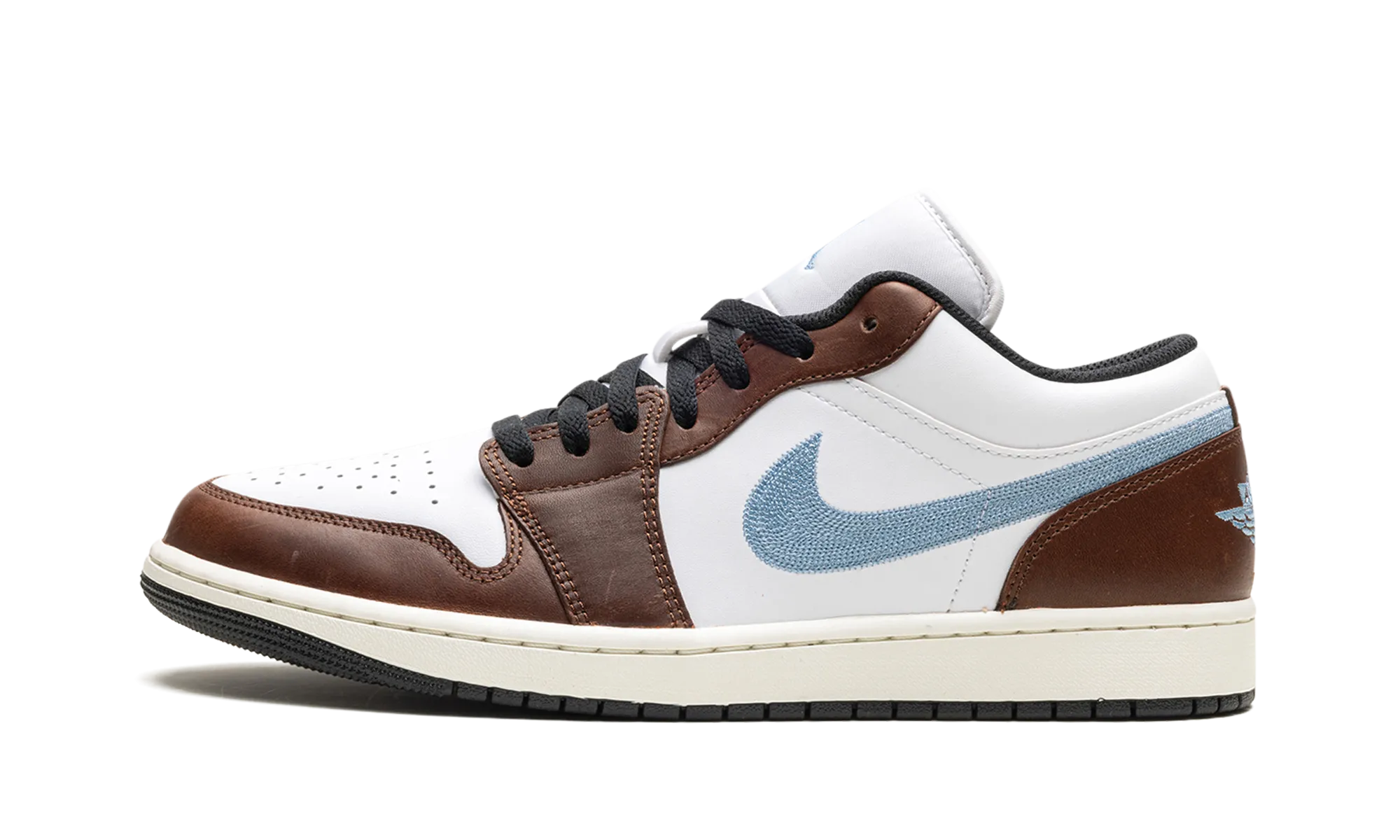 Air Jordan 1 Low SE "Embroidered Swoosh - Mocha" Flat Lace