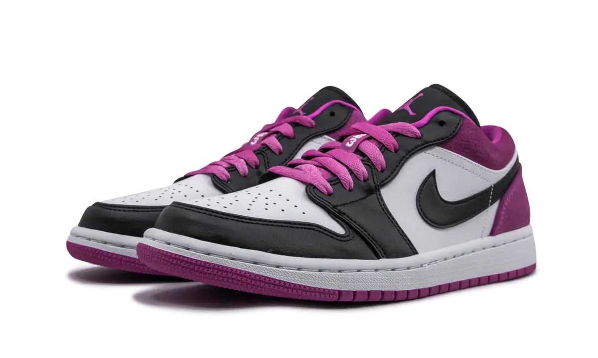 Urban Trekking Air Jordan 1 Low SE "Fuchsia"