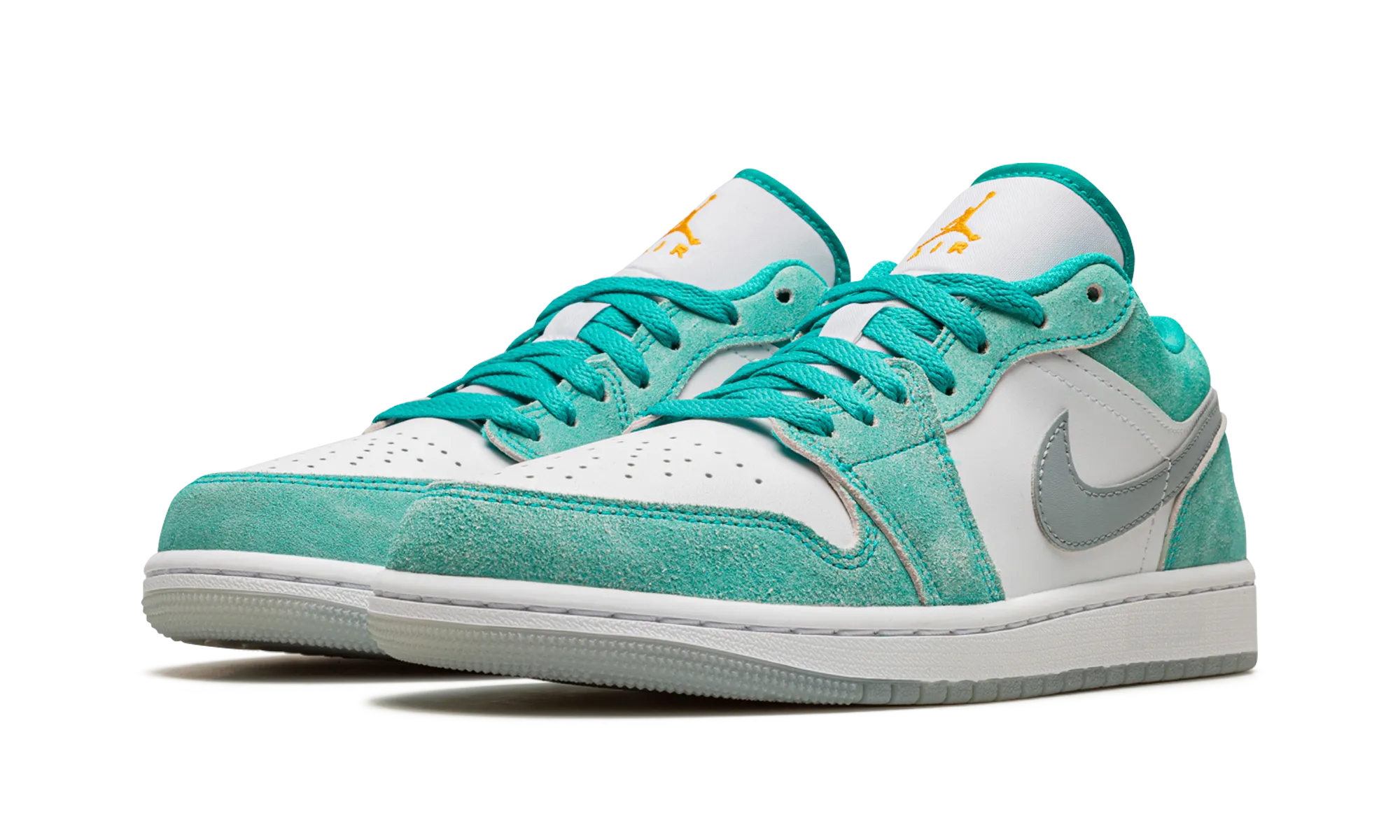 Speedy Fit Air Jordan 1 Low SE "New Emerald"
