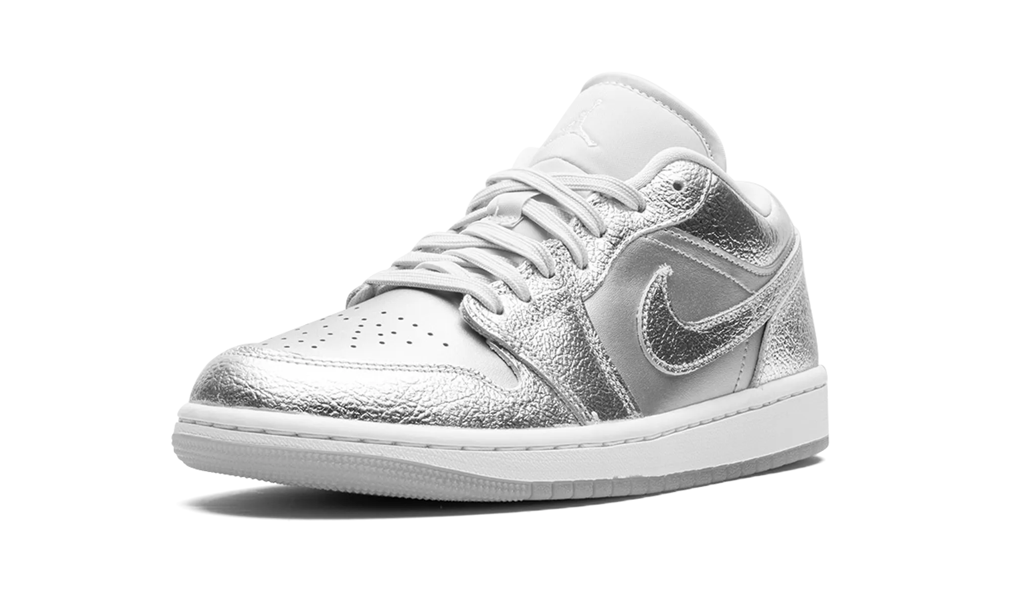 Air Jordan 1 Low SE WMNS "Metallic Silver" All-around traction Modern Construction