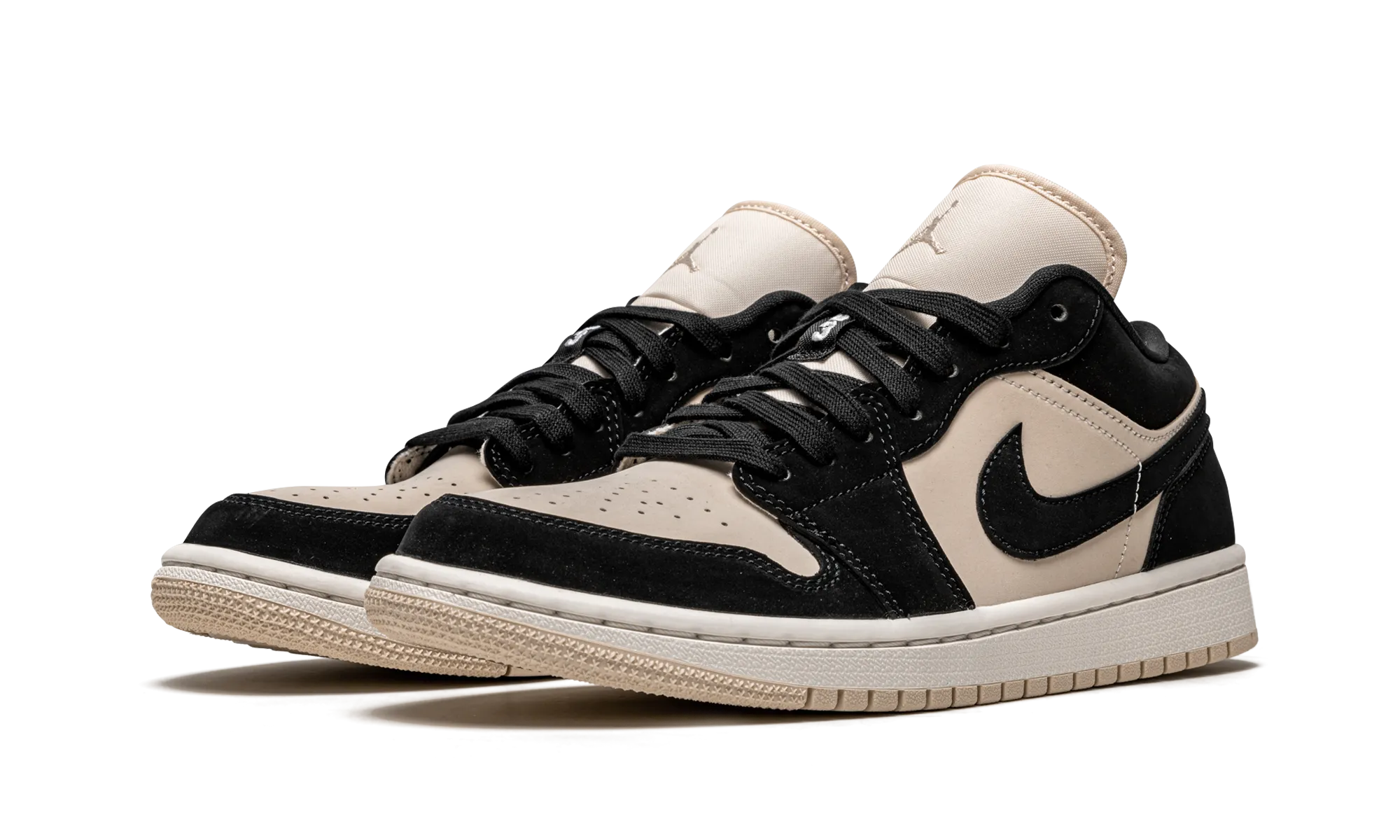 Cycling Molded Heel Air Jordan 1 Low WMNS "Black Guava Ice"