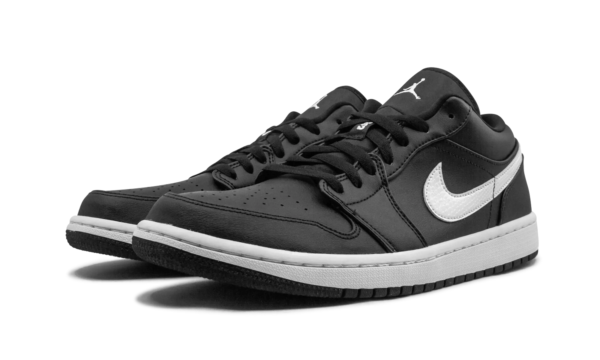 Active Design No irritation Air Jordan 1 Low WMNS "Black/White"