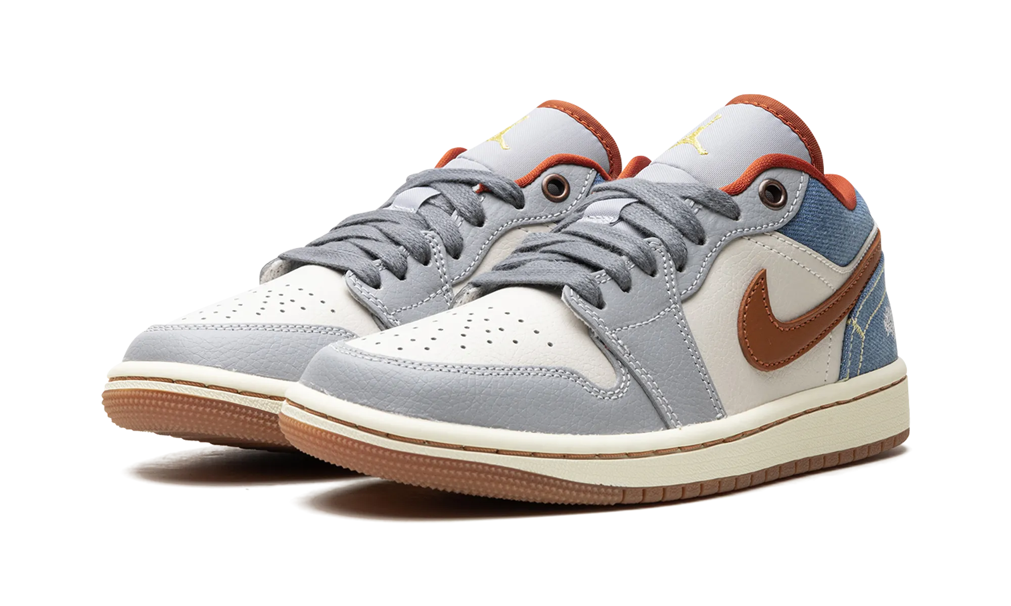 Smooth Zone Air Jordan 1 Low WMNS "Phantom Denim"