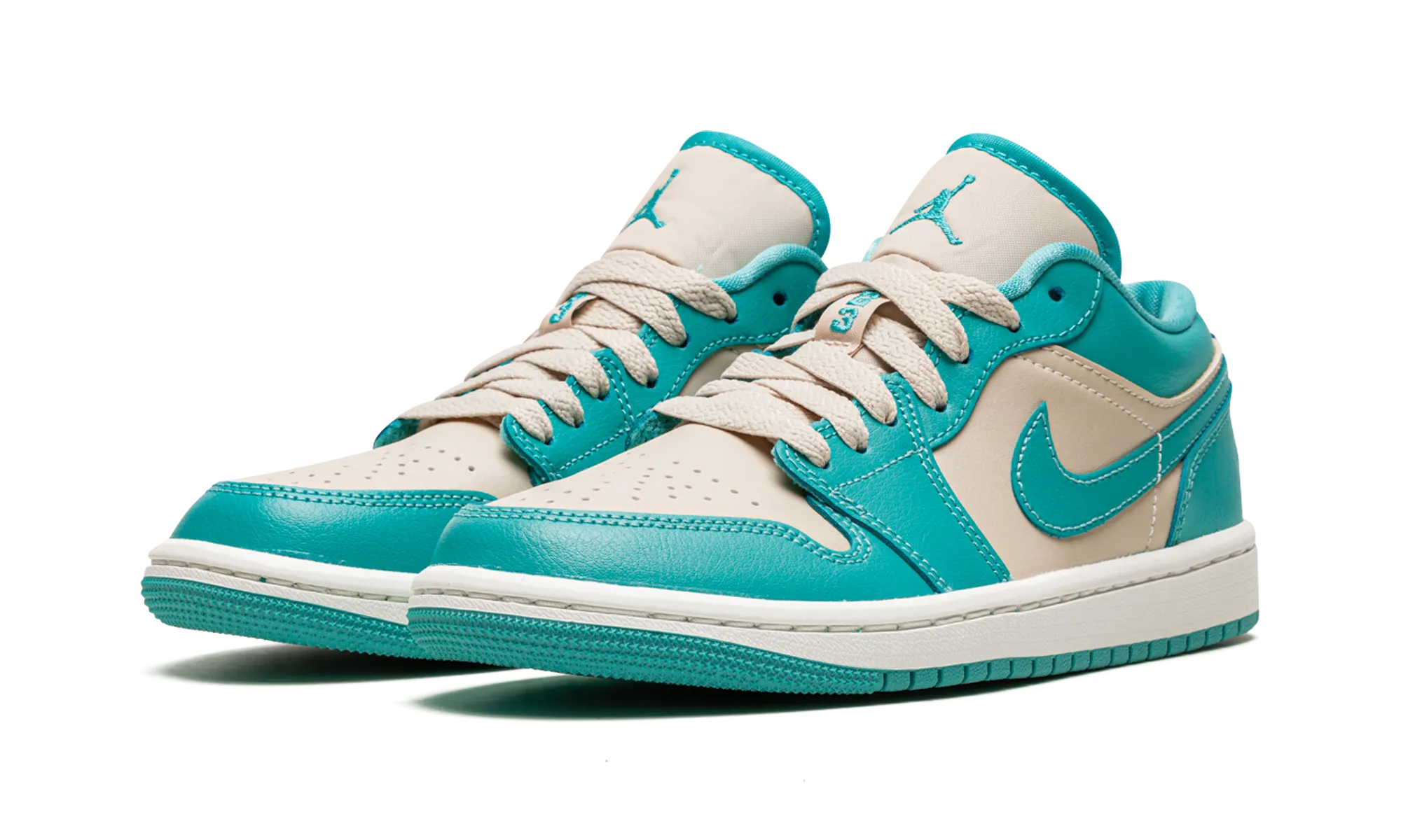 Air Jordan 1 Low WMNS "Tropical Teal" Cross Terrain