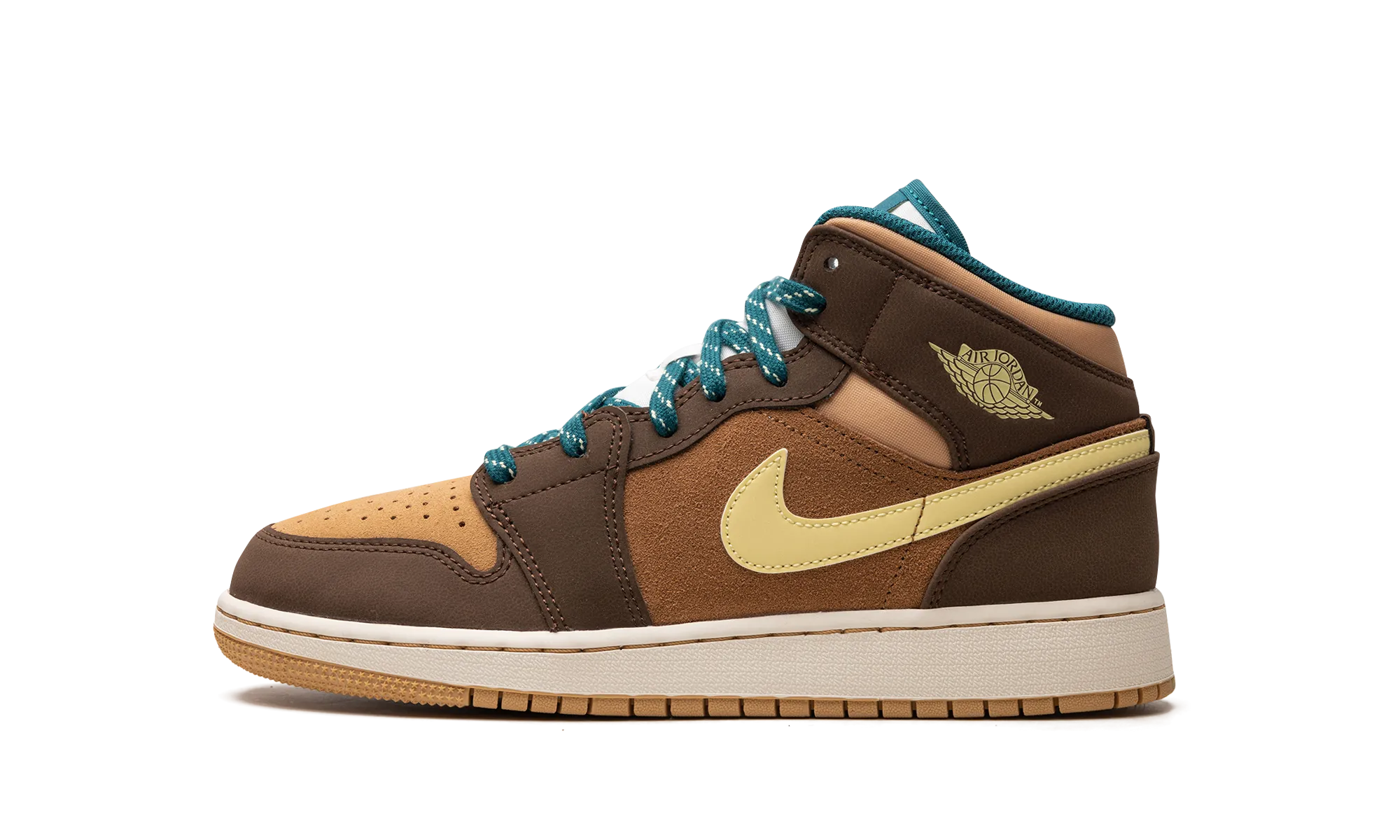 Air Jordan 1 Mid GS "Cacao Wow" Light   Reflective Noise Reducing Sole