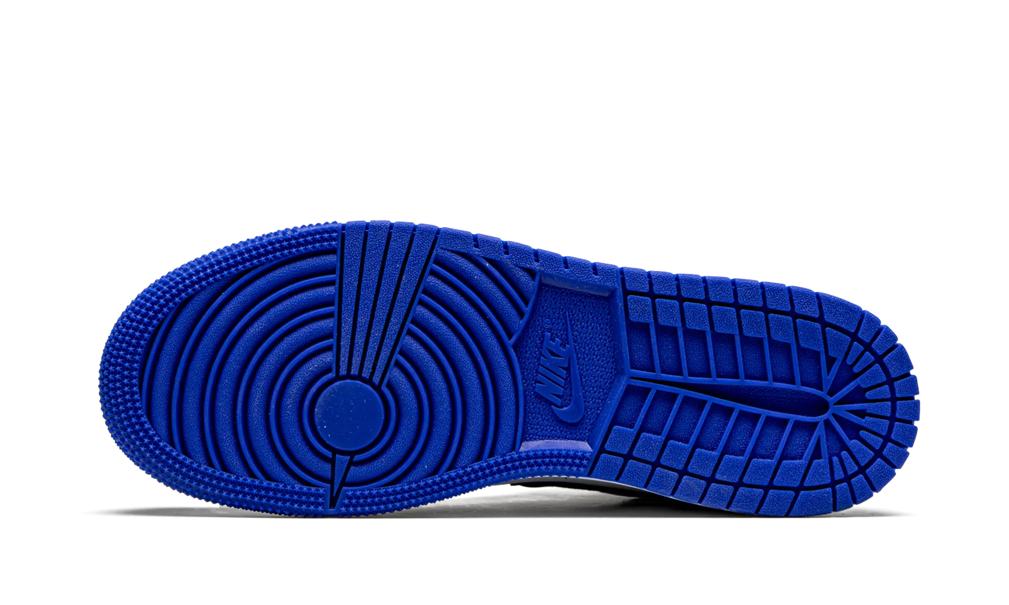 City Vibe Iconic look Air Jordan 1 Mid GS "Royal White"