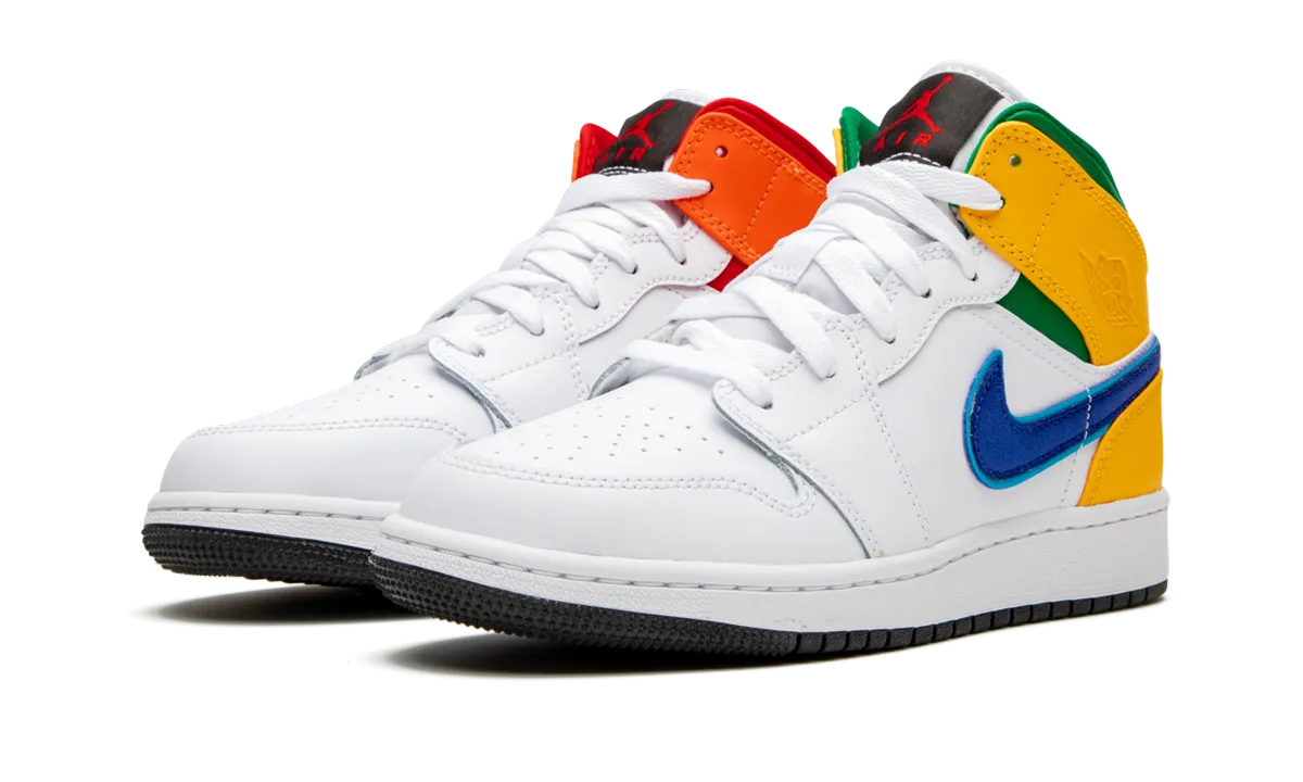 Hyper Breathable Upper Air Jordan 1 MID GS "Three Peat"