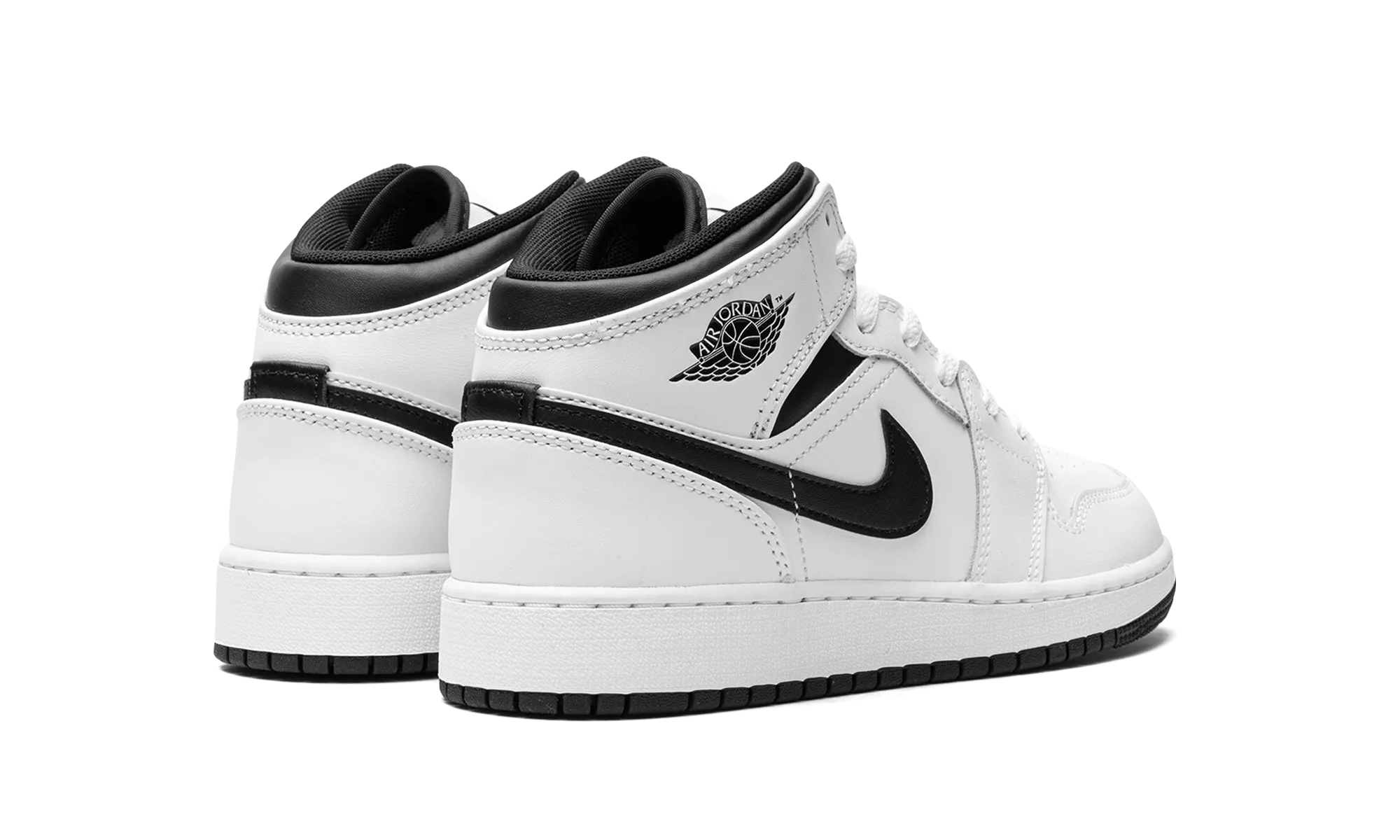 ShockDispersion Airflow Design Air Jordan 1 Mid GS "White/Black"