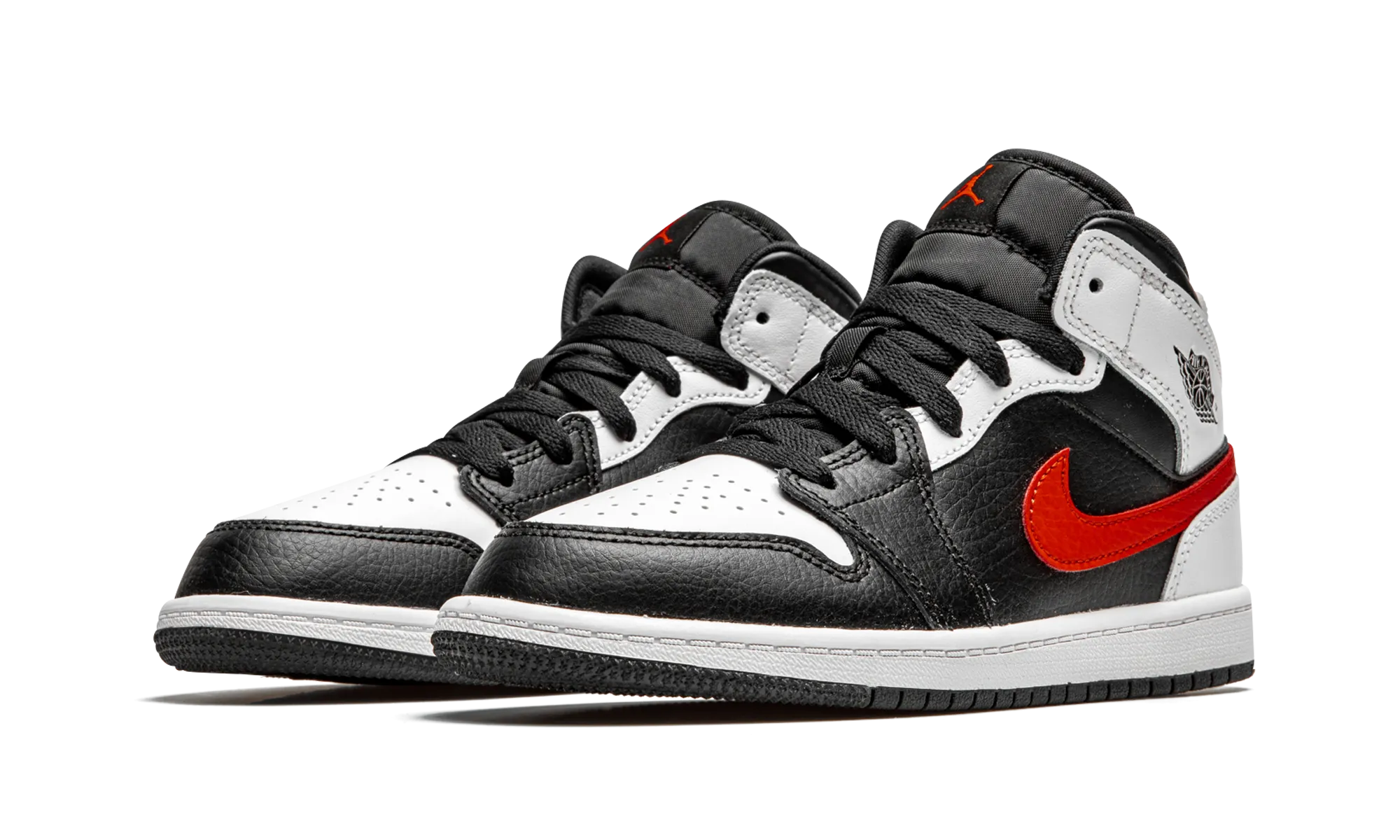 Air Jordan 1 Mid PS "Chile Red" Urban Routine Elastic laces