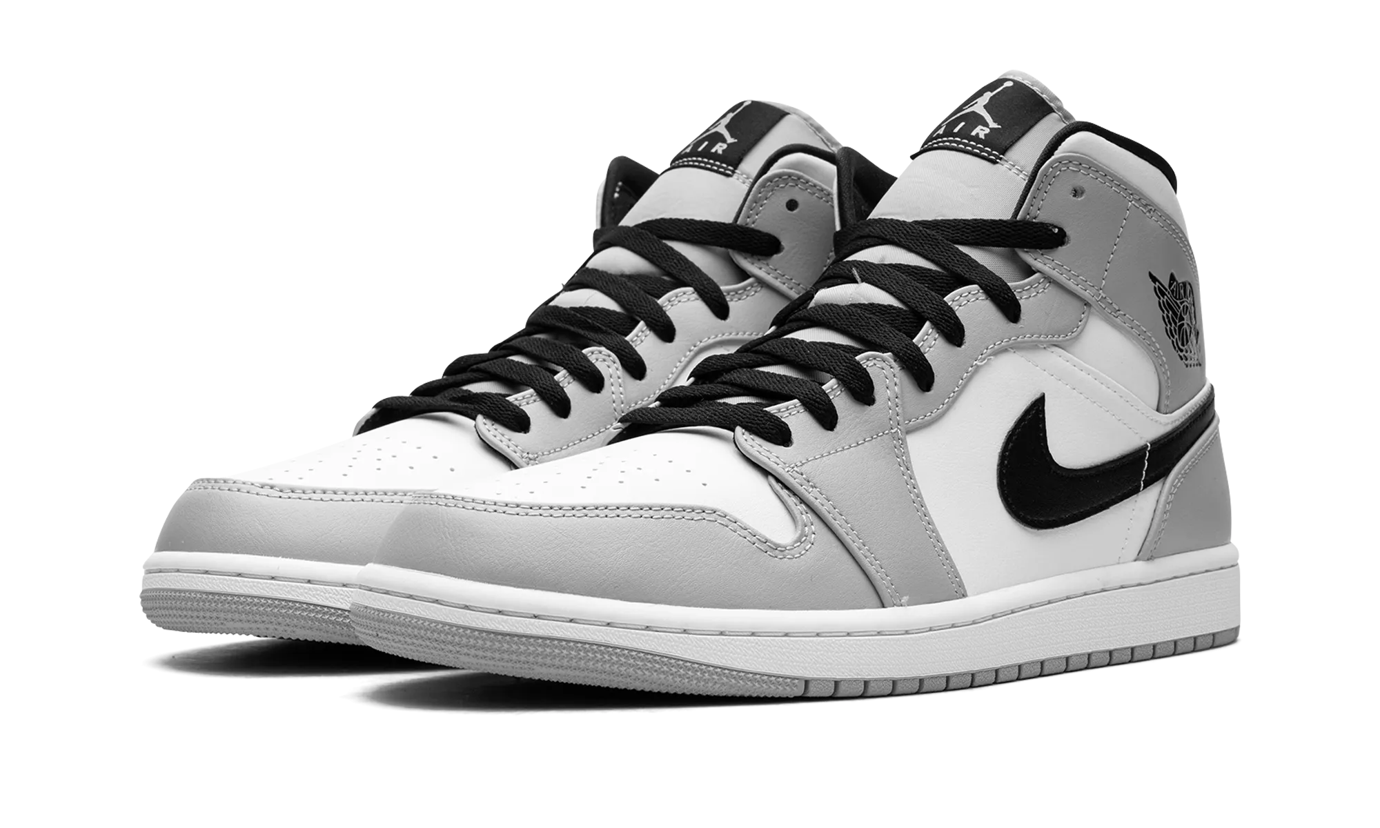 Air Jordan 1 Mid "Light Smoke Grey" Outfit Neutral Affordable