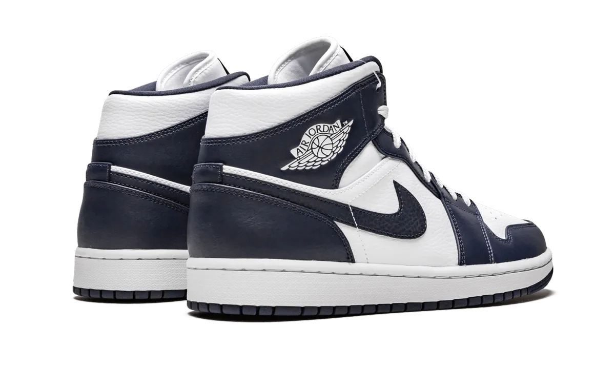 Yoga Friendly Zero Drop Platform Air Jordan 1 Mid "Obsidian"