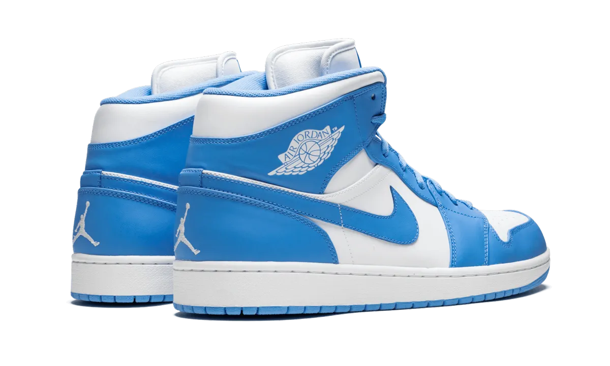 Outfit Flex Unbeatable performance Air Jordan 1 Mid "UNC JORDAN 1"