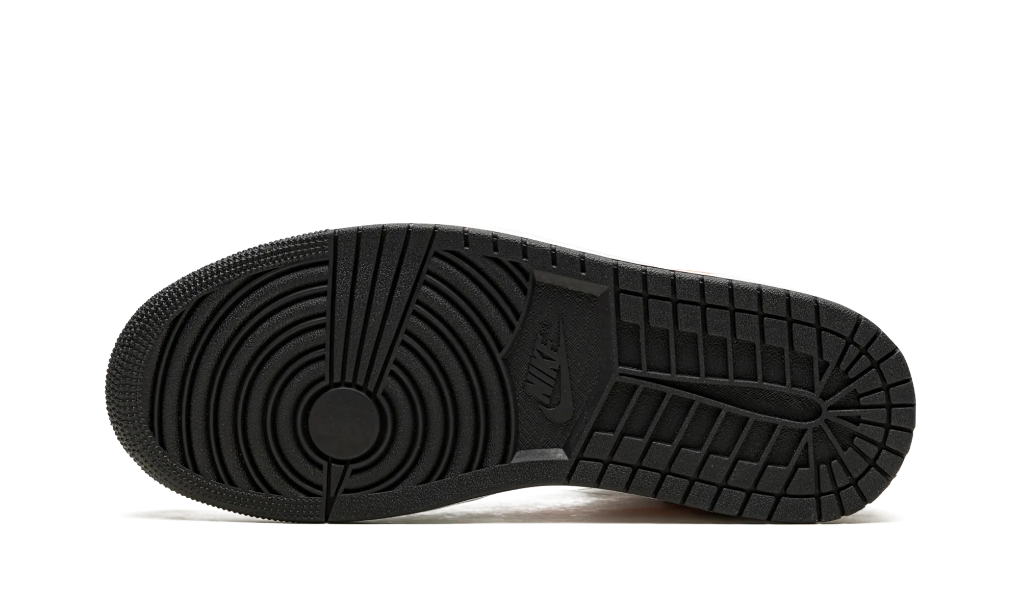 Air Jordan 1 Mid "Zig Zag" ActiveUse Trend-setting ease