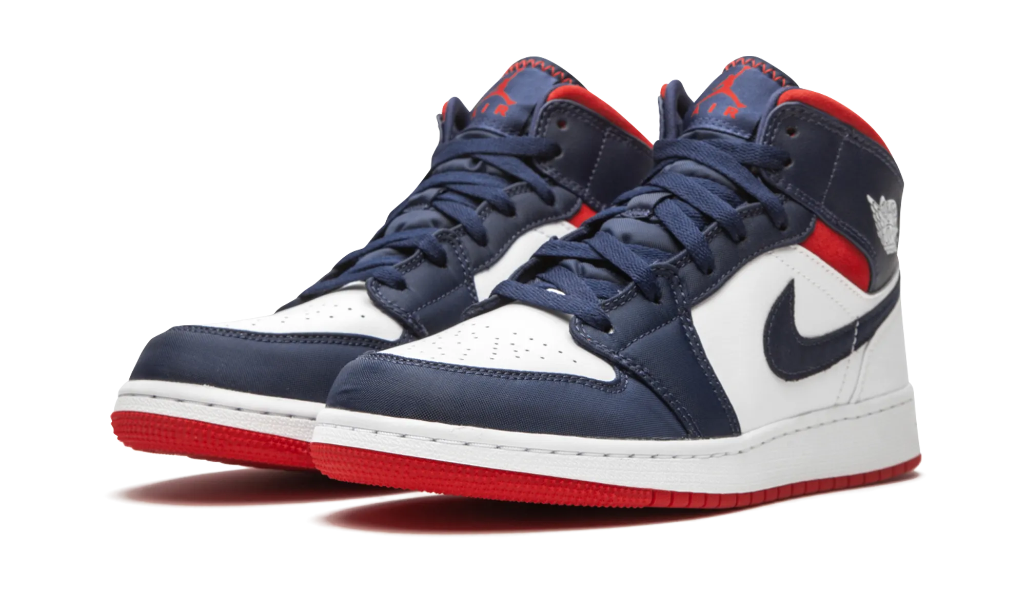 Air Jordan 1 Mid SE GS "USA" Sporty arch Toe box space