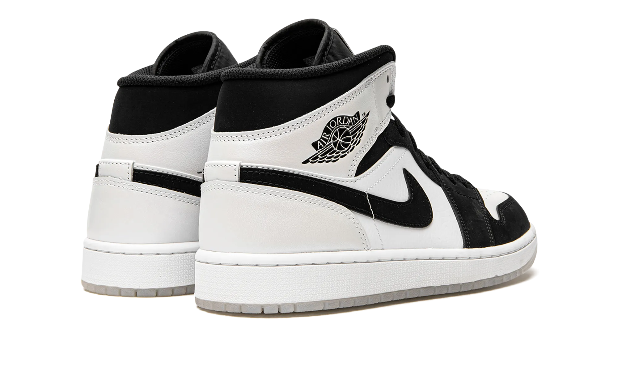 Smooth Feel Air Jordan 1 Mid SE "Diamond"