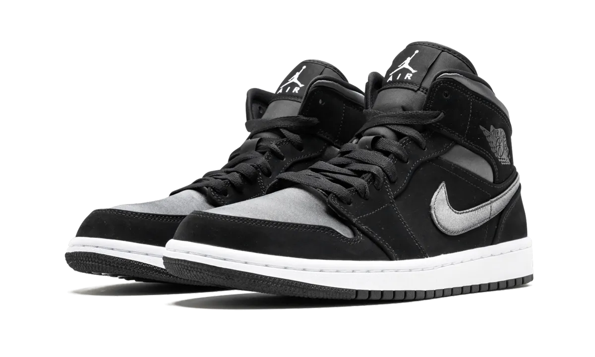 Calm Tones Urban cushioning Air Jordan 1 Mid SE "Nylon - Black/Grey"