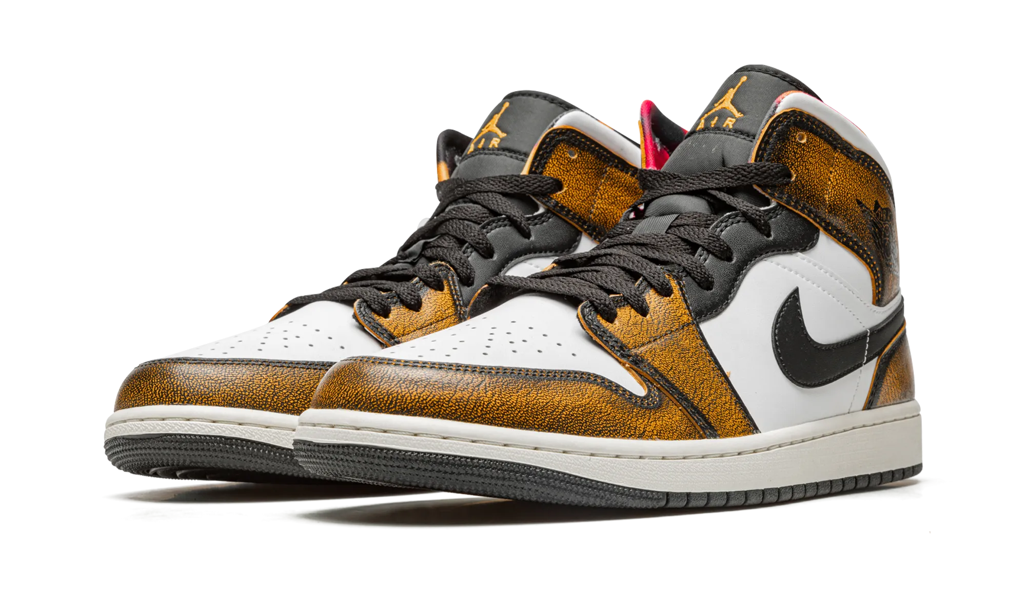 Air Jordan 1 Mid SE "Orange Wear Away" Fresh Style