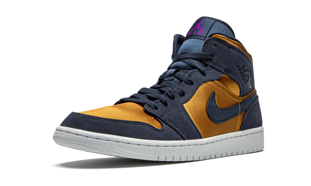 Air Jordan 1 Mid SE "Stain Gold" Casual flexibility