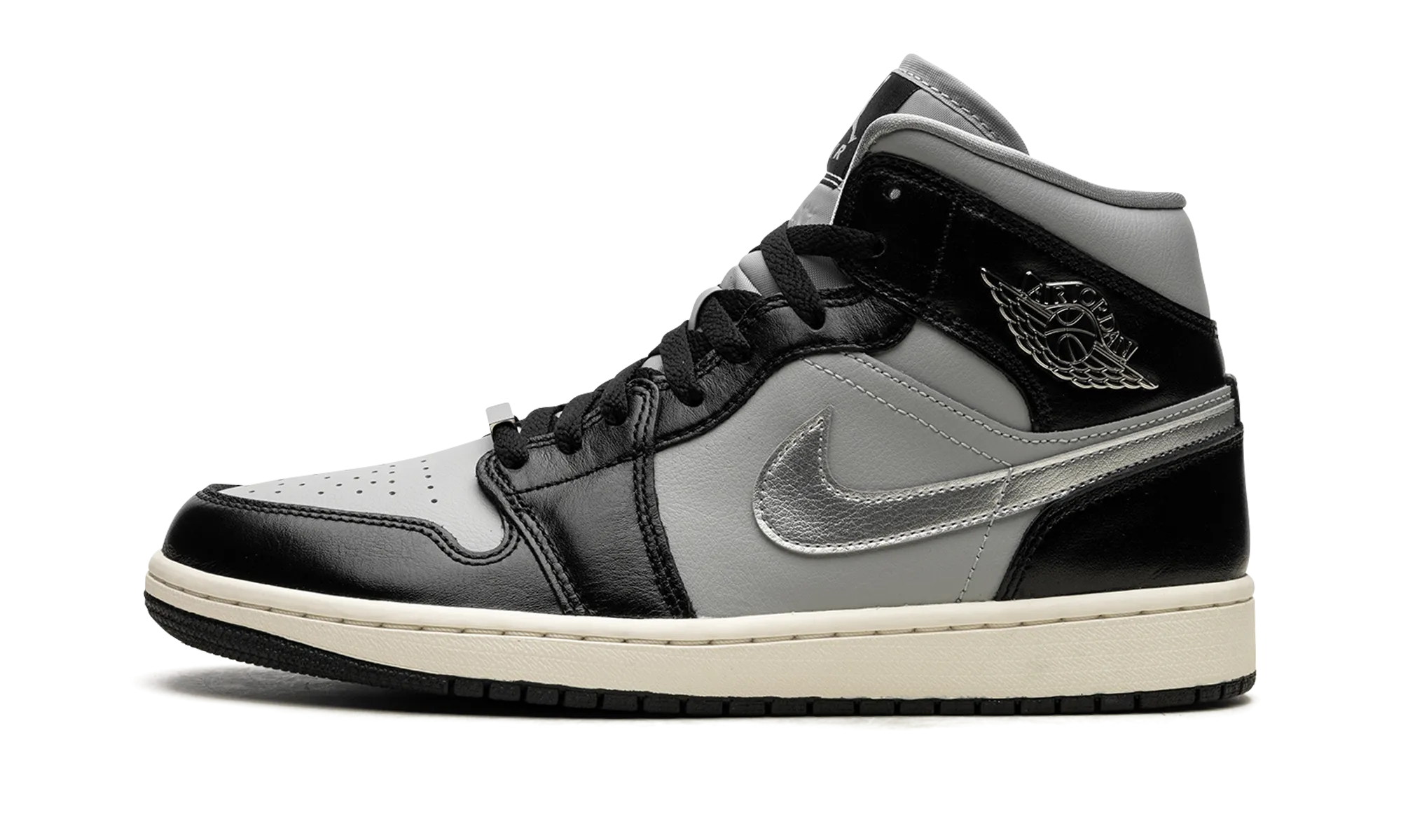 Ultra Low Profile AIR JORDAN 1 MID SE WMNS "Black Chrome"