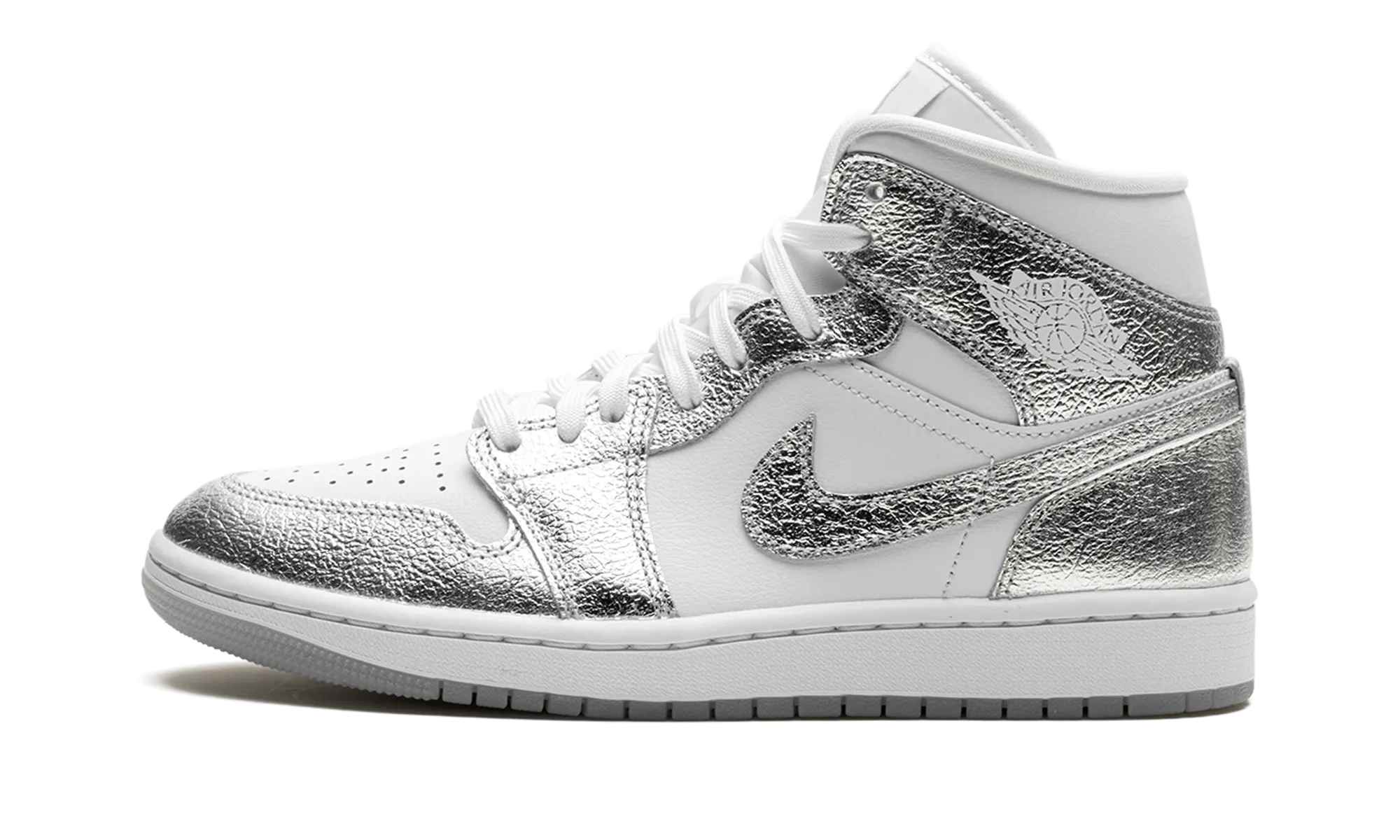 Air Jordan 1 Mid SE WMNS "Metallic Silver" Layered Midsole Construction Slip Zone