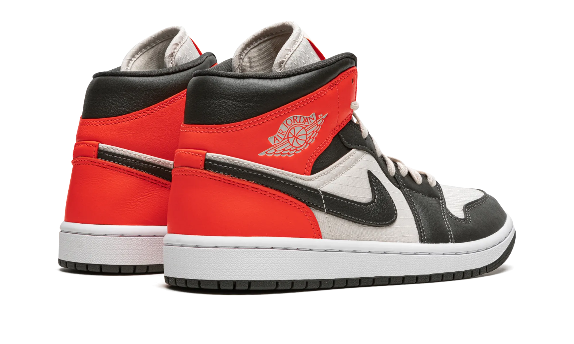 AIR JORDAN 1 MID SE WMNS "Newsprint" Heat Dissipating Design