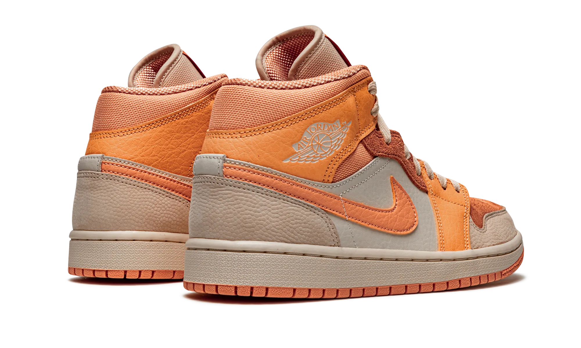 MeshUpper LaceUp AIR JORDAN 1 MID WMNS "Apricot"