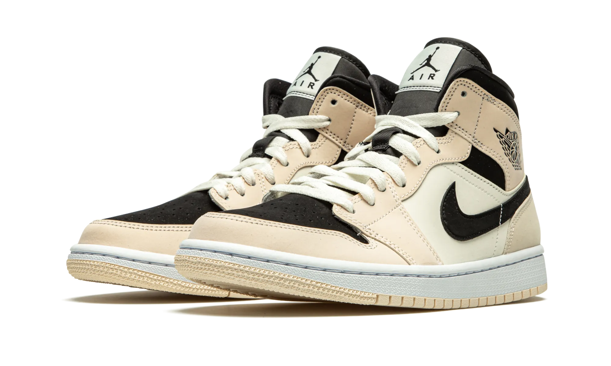 Indoor Wear AIR JORDAN 1 MID WMNS "Guava Ice"