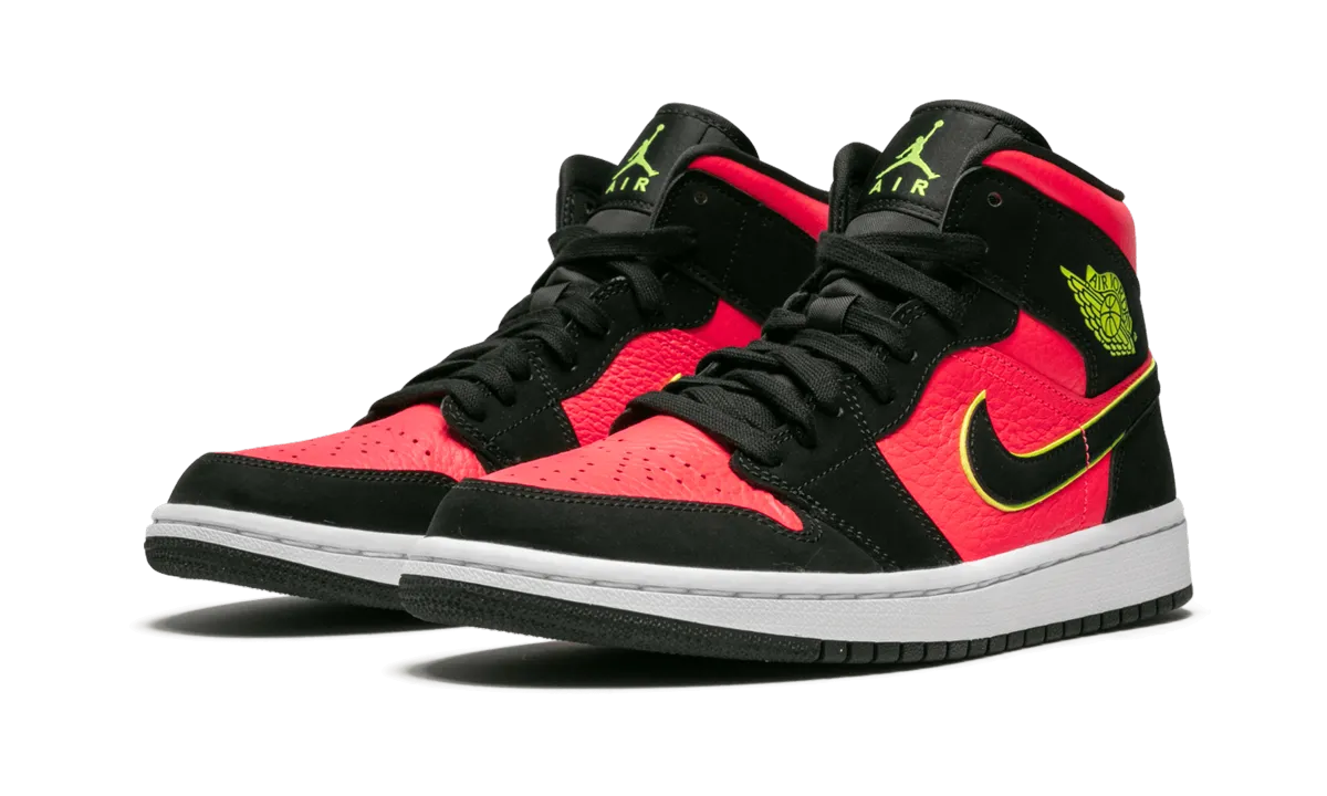 Durable flexibility AIR JORDAN 1 MID WMNS "Hot Punch / Volt"