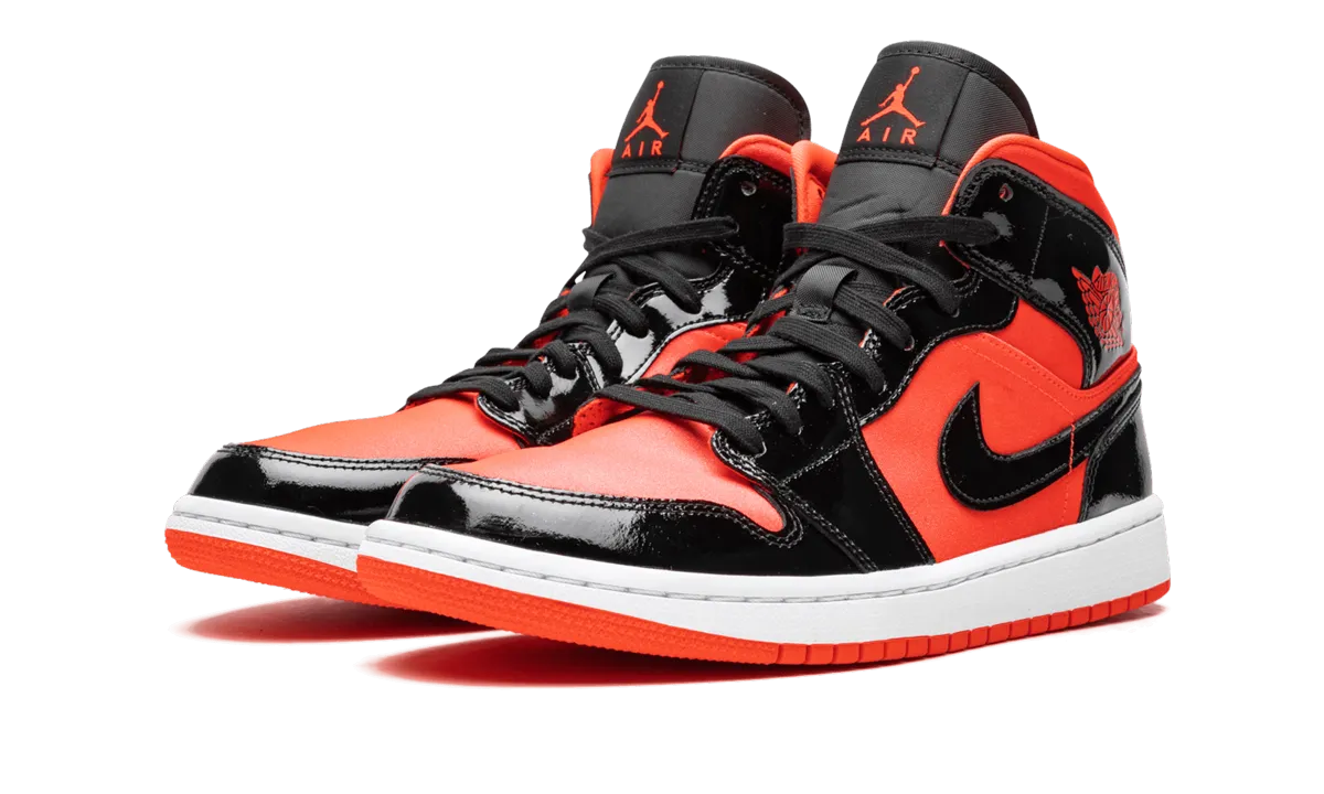AIR JORDAN 1 MID WMNS "Hot Punch" Elasticated Lacing City Drive