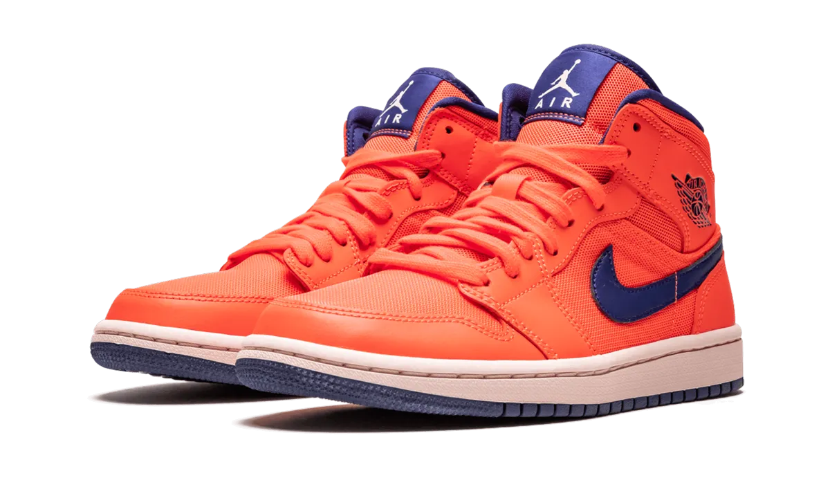 Sneaker Stores Streamlined Build AIR JORDAN 1 MID WMNS "Turf Orange"