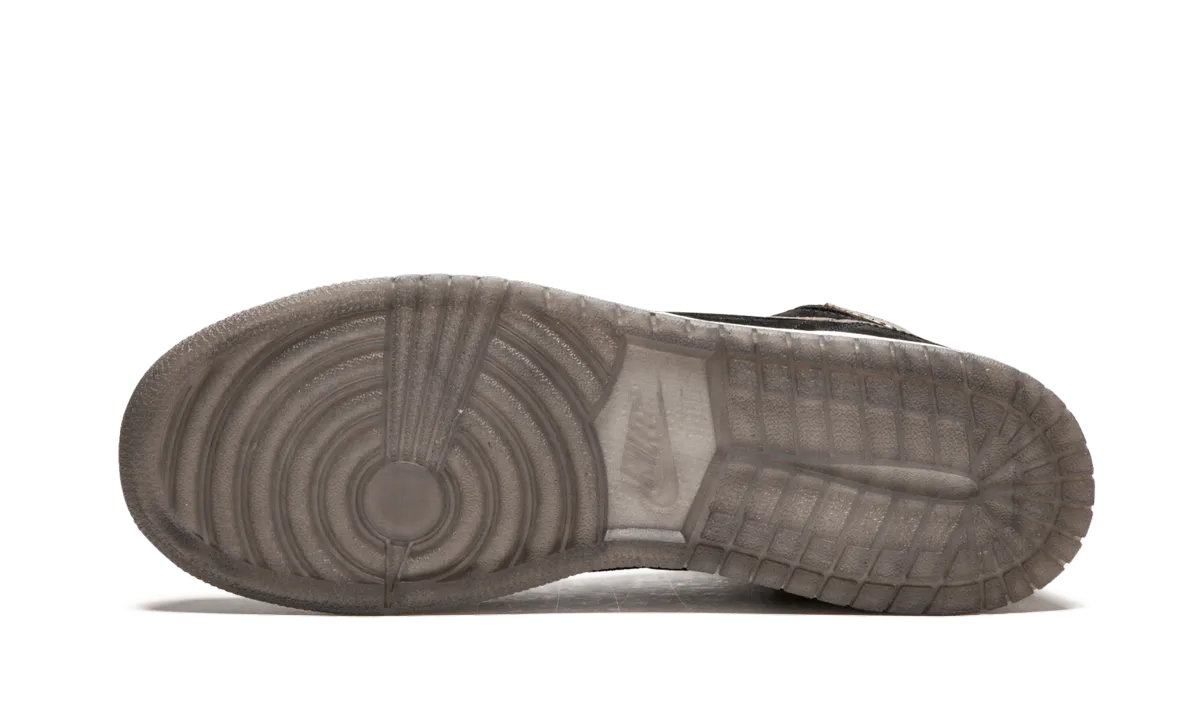 Air Jordan 1 RET Hi Prem HC GS Textured Grip Pattern Hydrophobic Upper Treatment