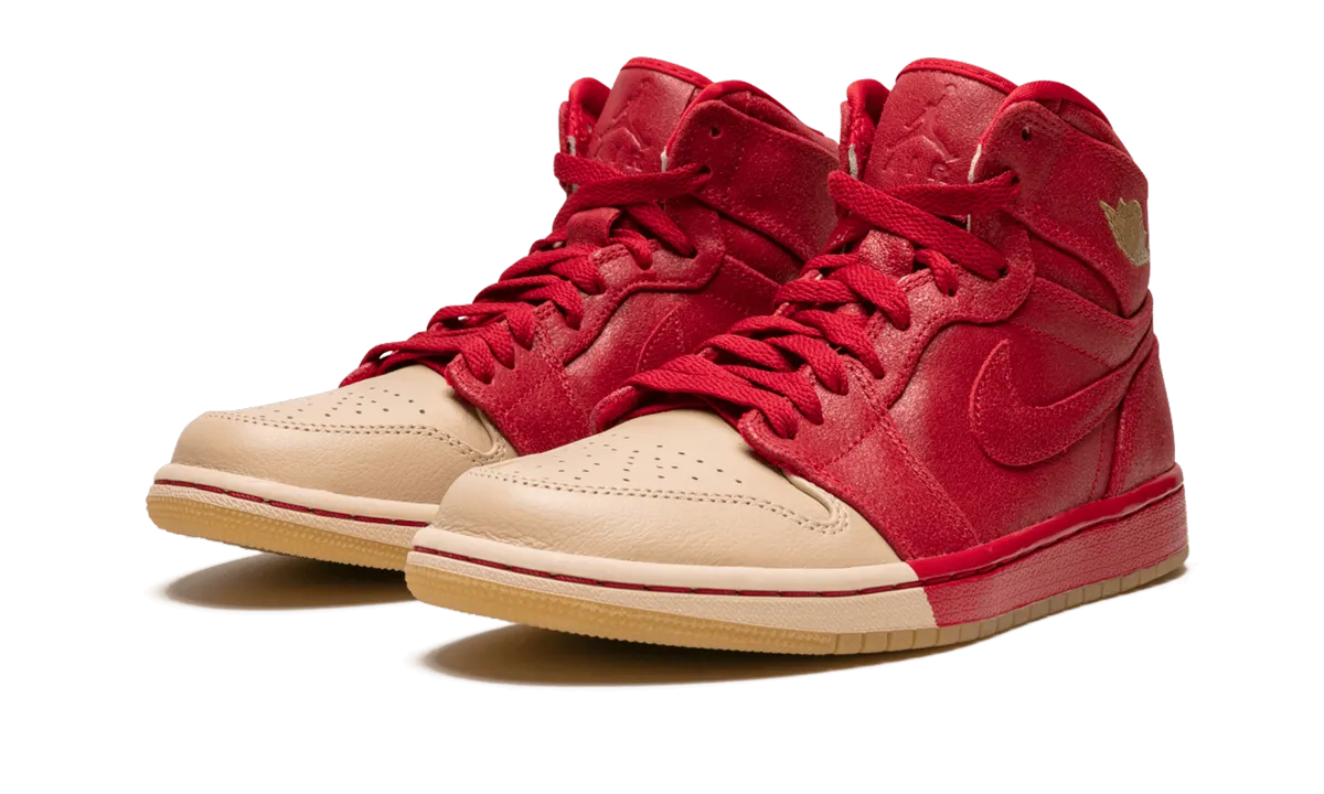 Built-In Support Bacterial Inhibition AIR JORDAN 1 RET HI PREMIUM WMNS
