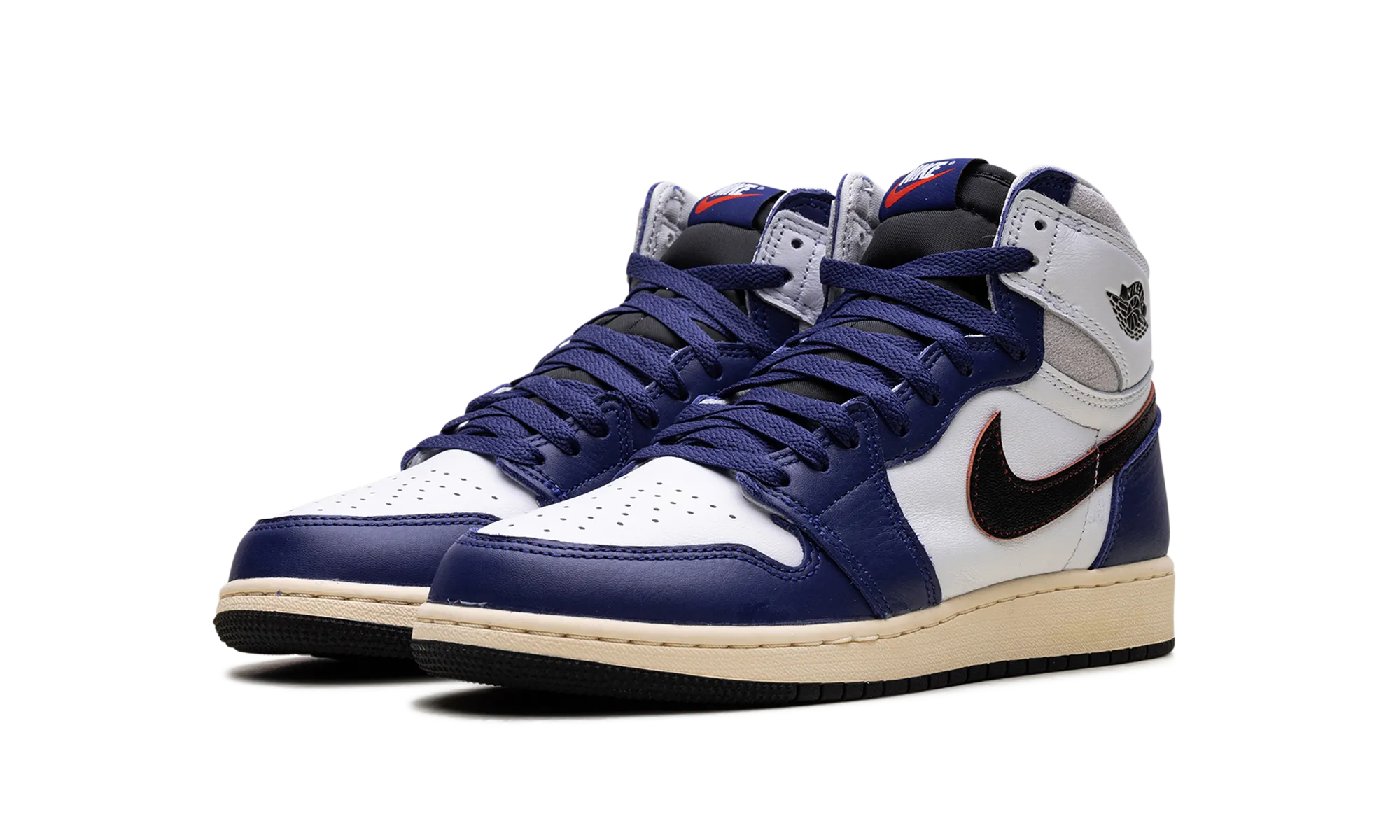 Walk Free Traction pattern Air Jordan 1 Retro High OG GS "Rare Air"