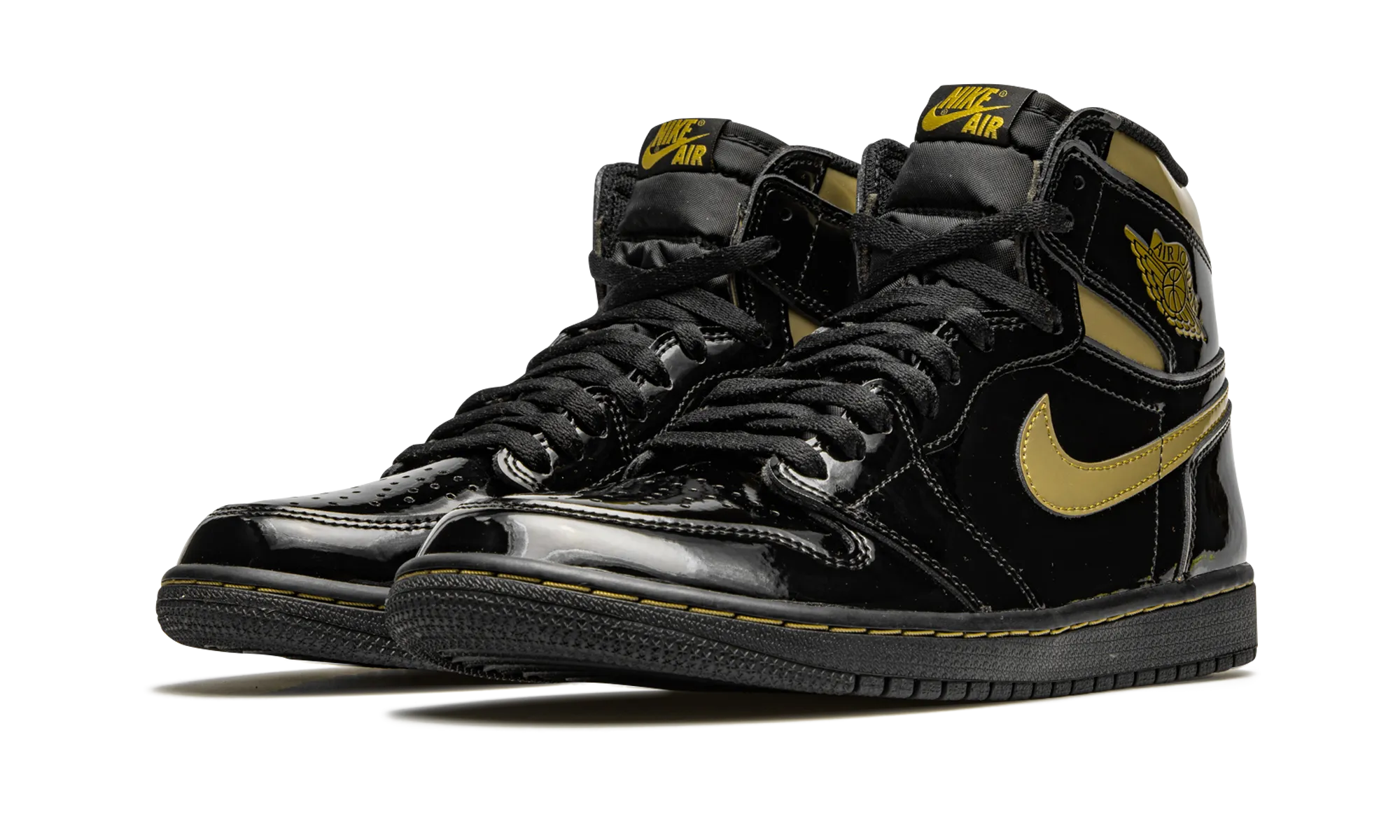 Sports Precision Air Jordan 1 Retro High OG "Black Metallic Gold"