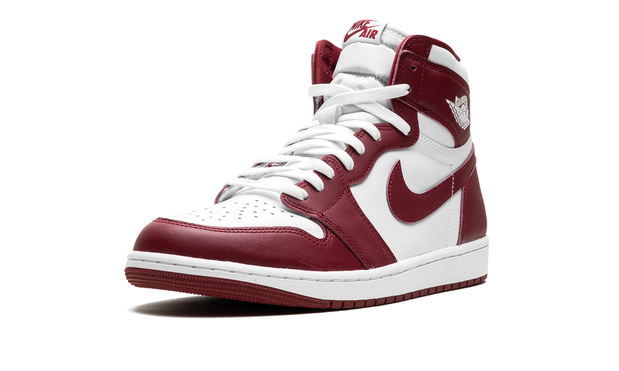 Air Jordan 1 Retro High OG "Team Red" Athletic Fit